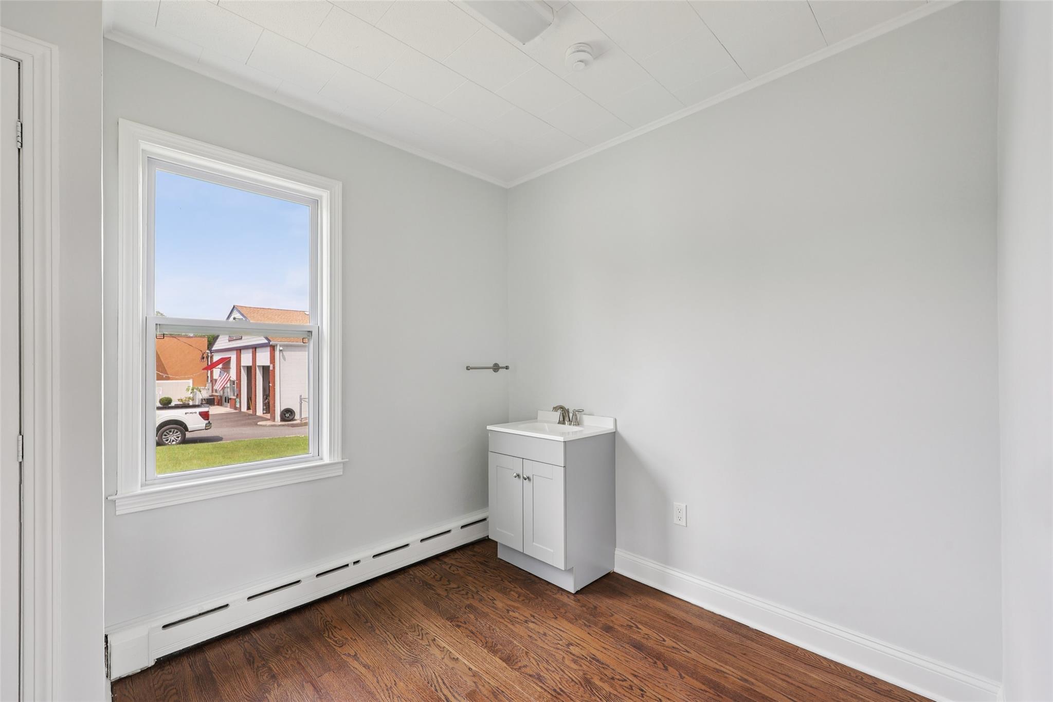 #14 photo, 160 Route 304, Bardonia , NY 10954