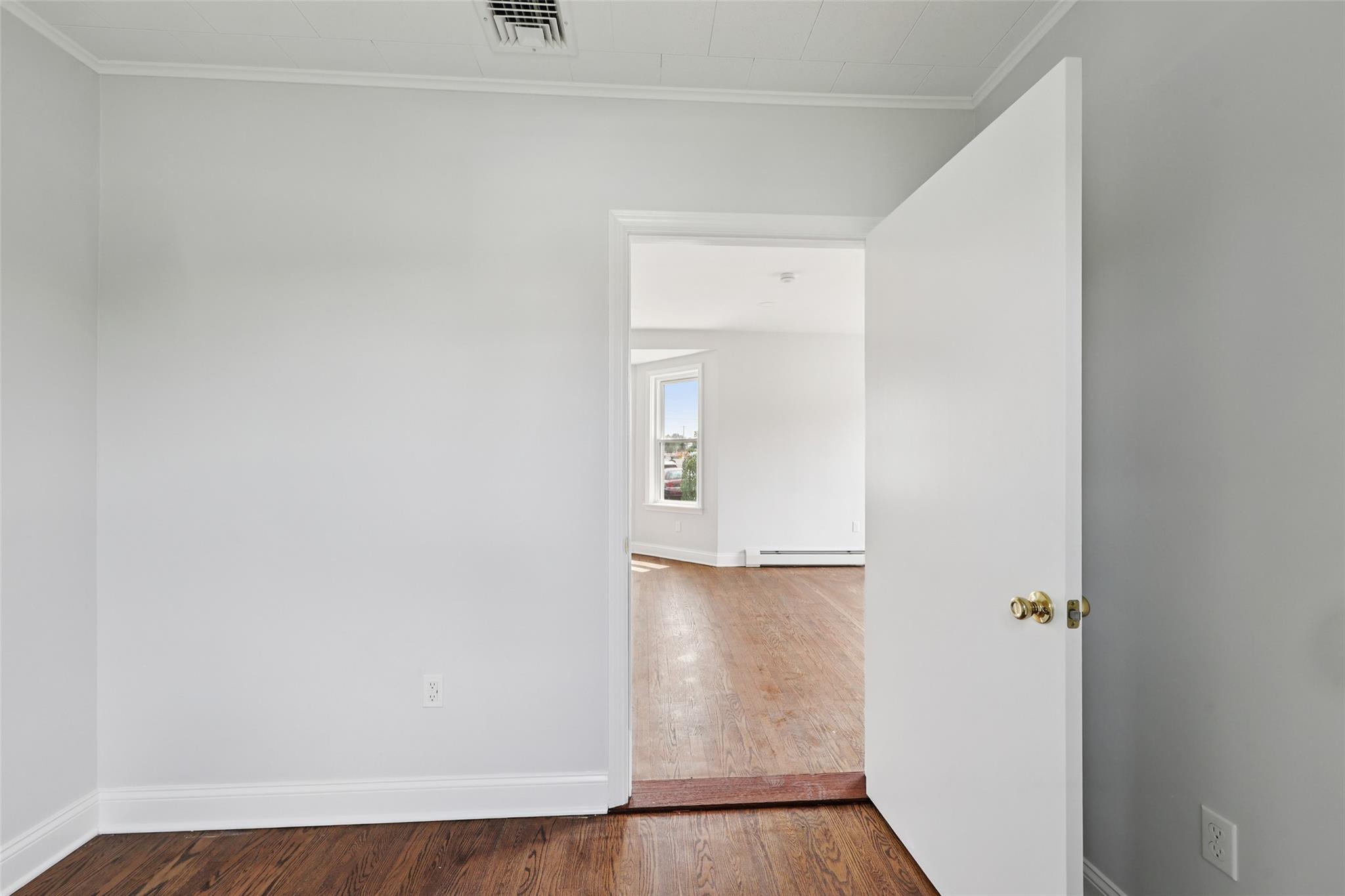 #15 photo, 160 Route 304, Bardonia , NY 10954