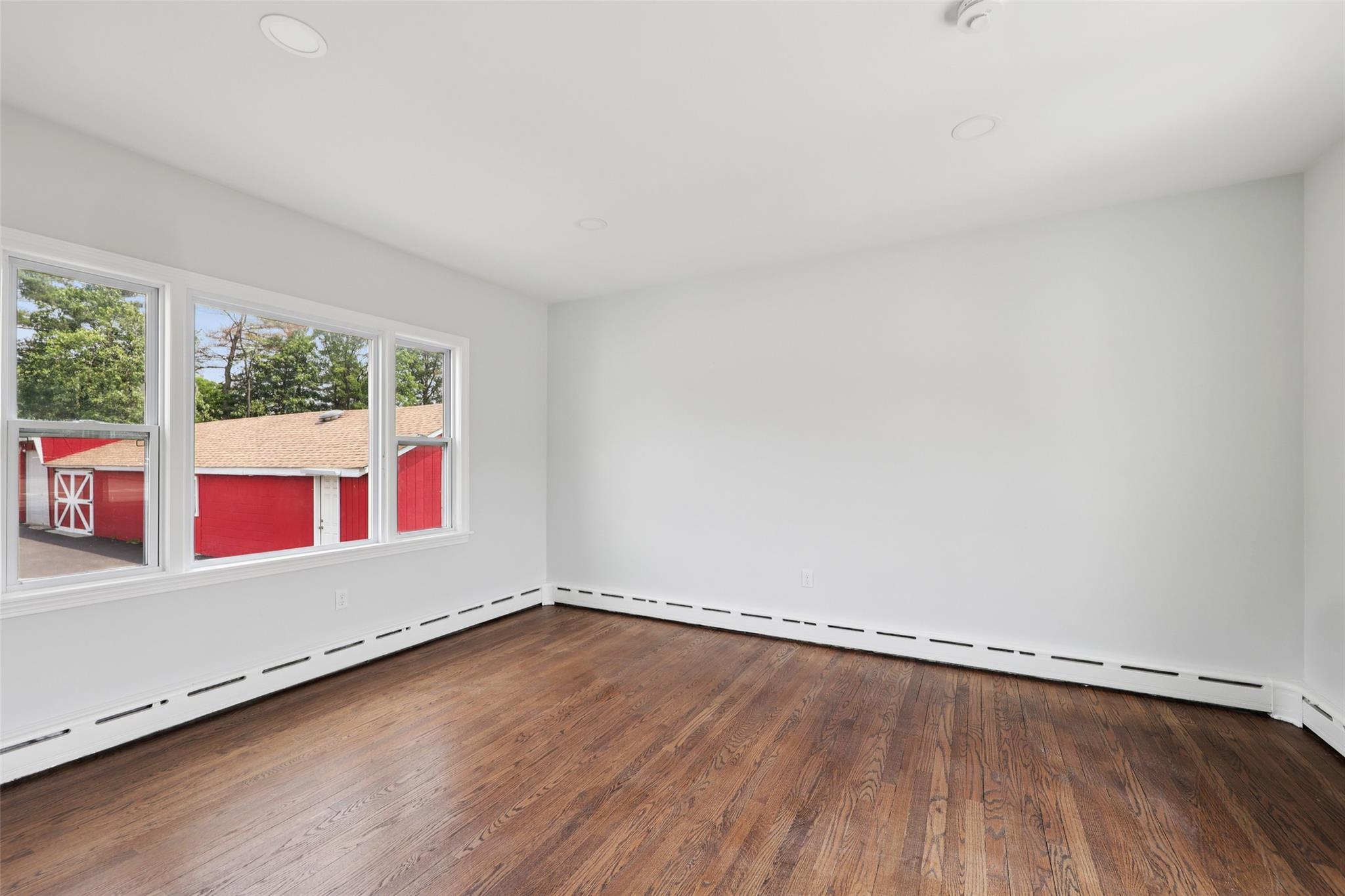 #7 photo, 160 Route 304, Bardonia , NY 10954