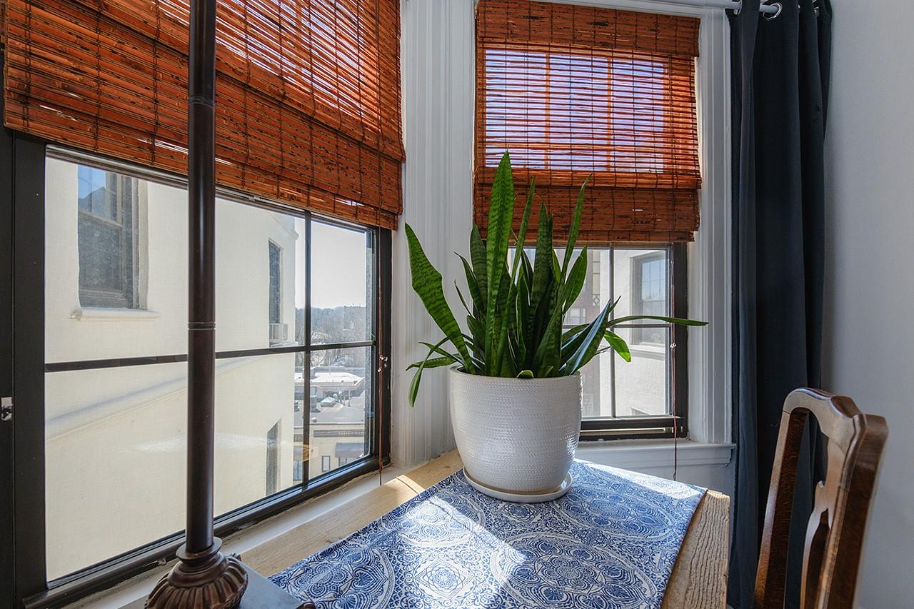 #16 photo, 26 W Pondfield Road, ブロンクス区 Bronxville , NY 10708