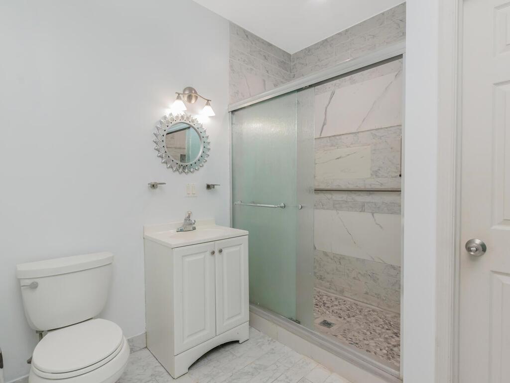 #12 photo, 1904 Lacombe Avenue, ブロンクス区 Bronx , NY 10473