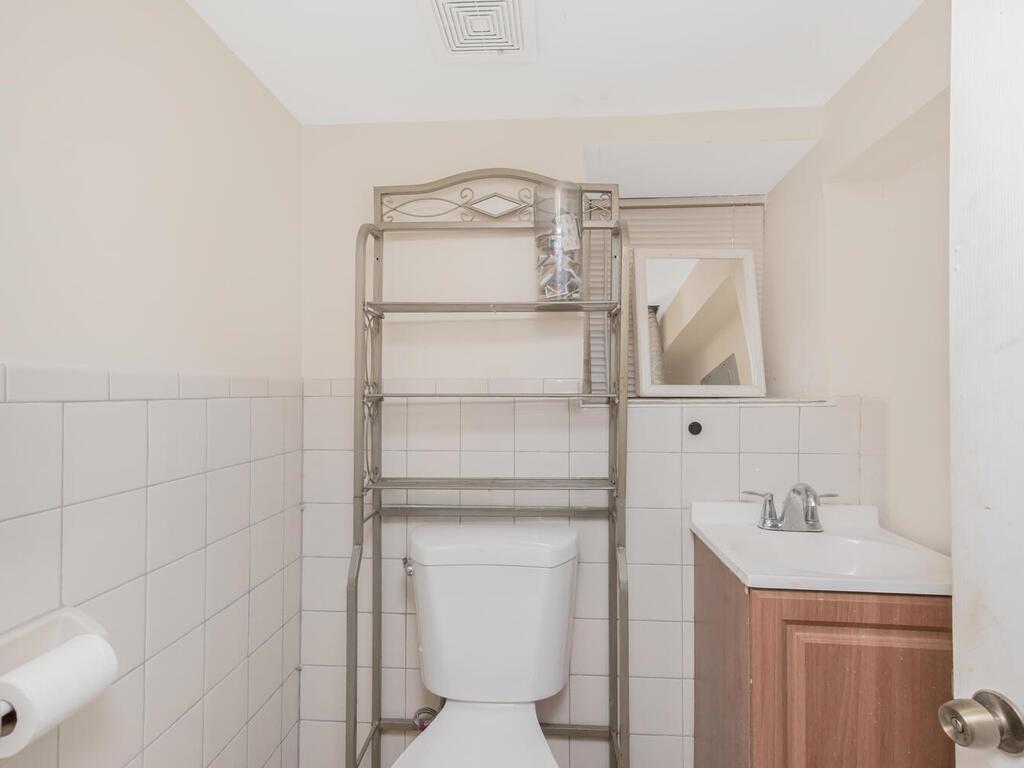 #14 photo, 1904 Lacombe Avenue, ブロンクス区 Bronx , NY 10473