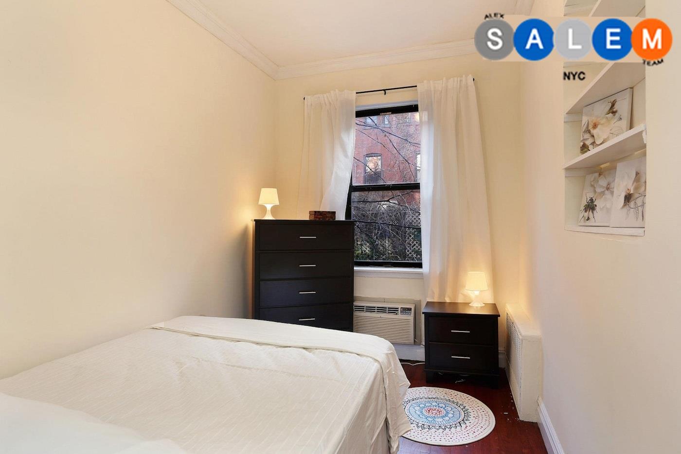 #4 photo, 134 W 82ND Street, マンハッタン Upper West Side , NY 10024