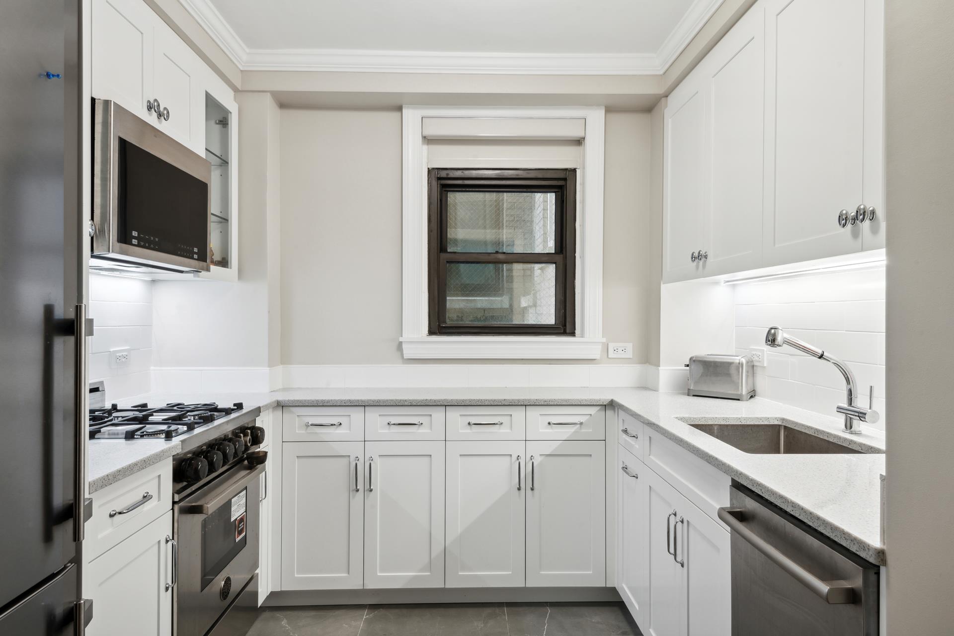 #5 photo, New York City, マンハッタン Sutton Place , NY 10022