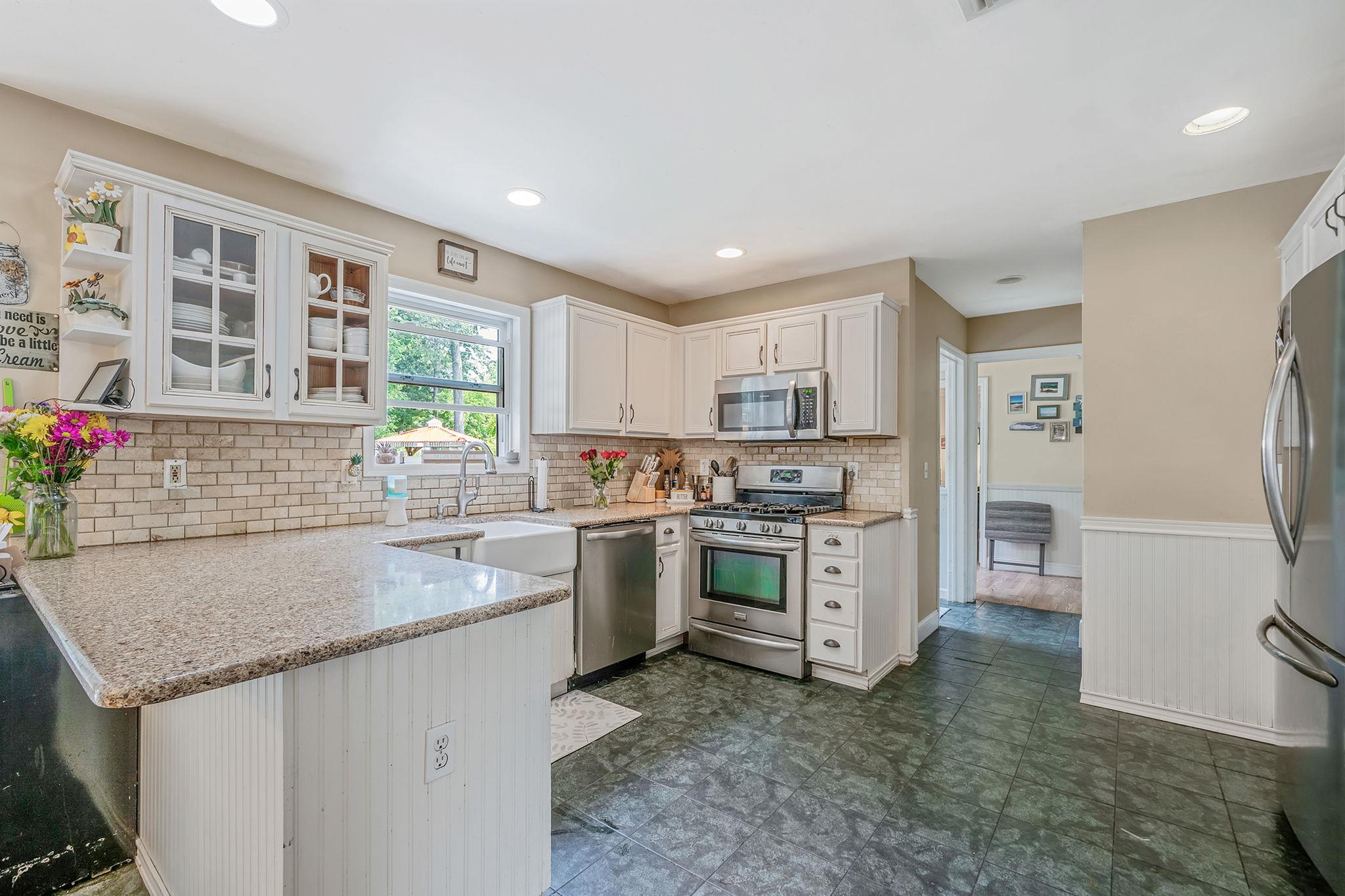 #14 photo, 4 Ariel Court, 东长岛 Rocky Point , NY 11778