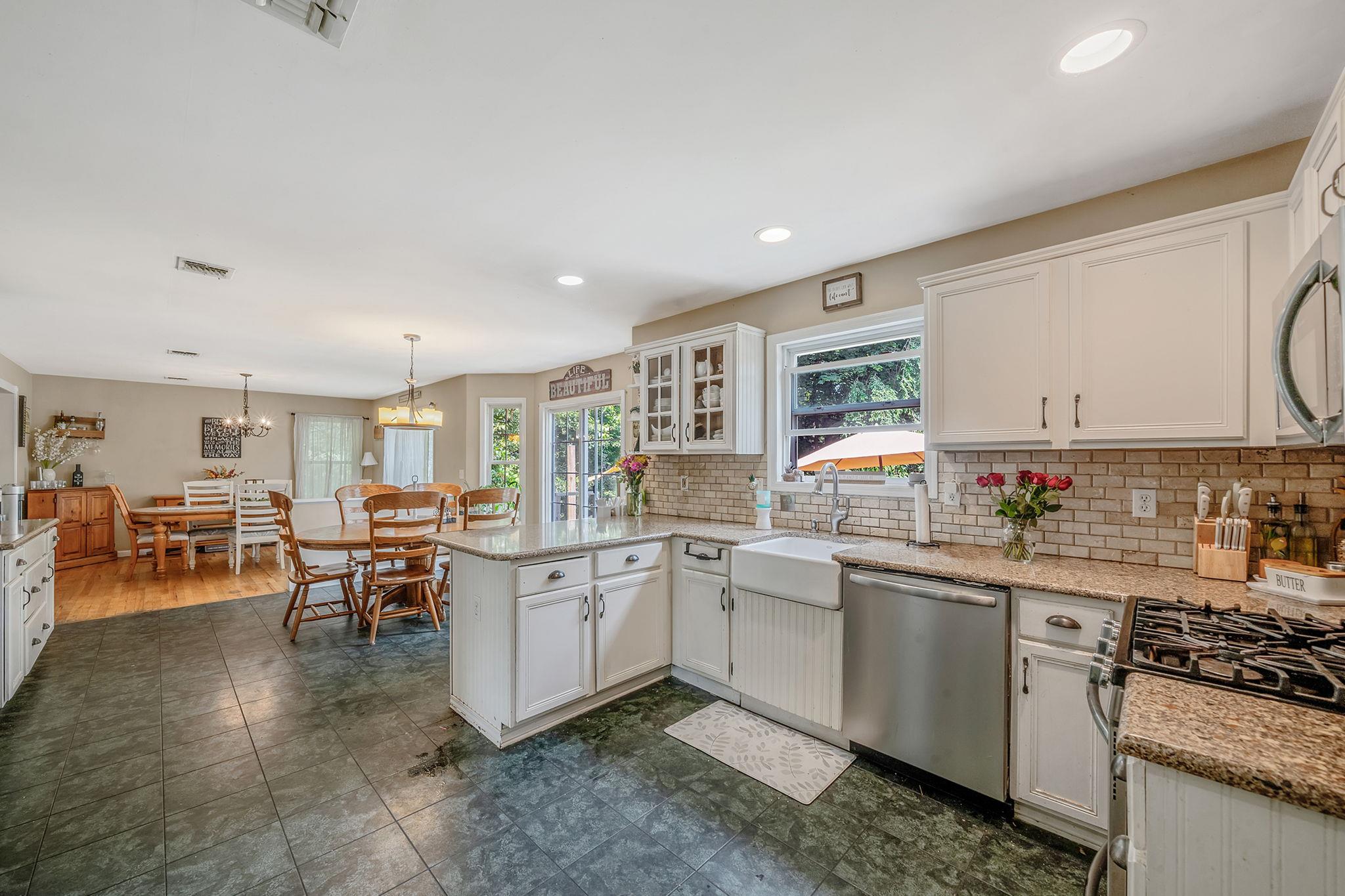 #15 photo, 4 Ariel Court, 东长岛 Rocky Point , NY 11778