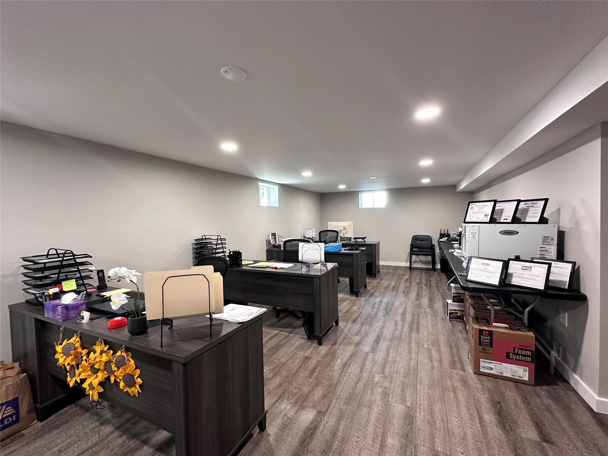 #12 photo, 1430 Hallock Avenue, サフォーク郡 Port Jefferson Station , NY 11776