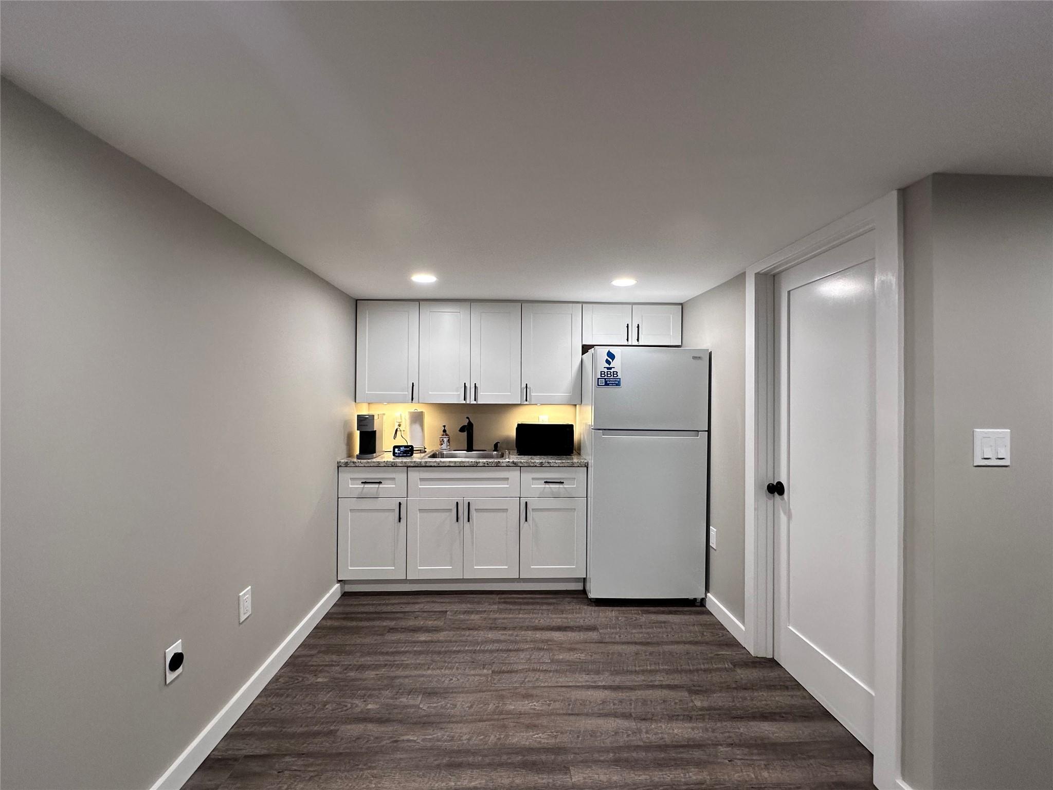 #17 photo, 1430 Hallock Avenue, サフォーク郡 Port Jefferson Station , NY 11776