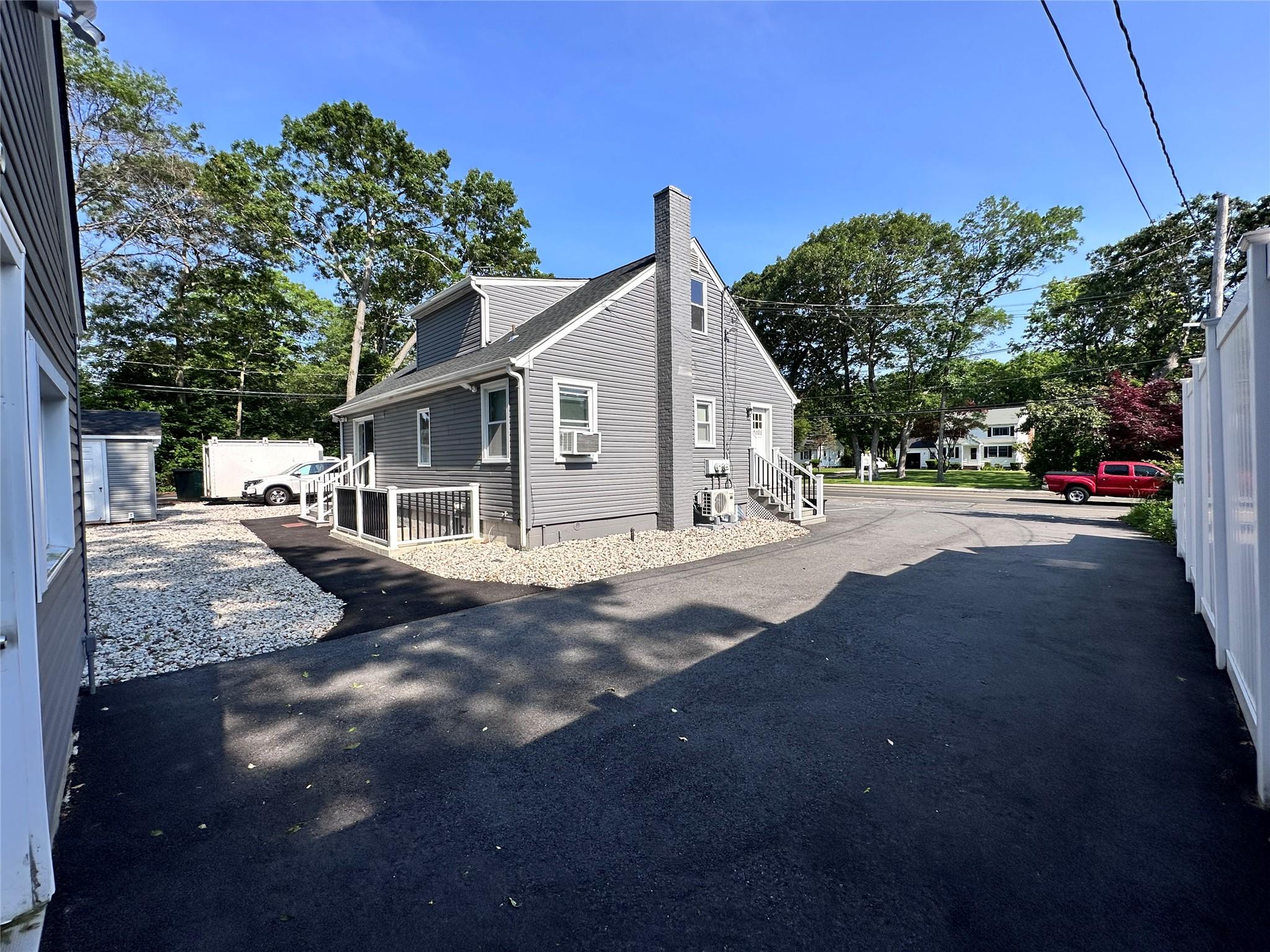 #9 photo, 1430 Hallock Avenue, サフォーク郡 Port Jefferson Station , NY 11776