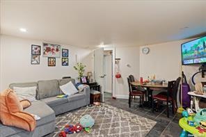 #9 photo, 21 Oakley Avenue, ナッソー郡 Massapequa , NY 11758