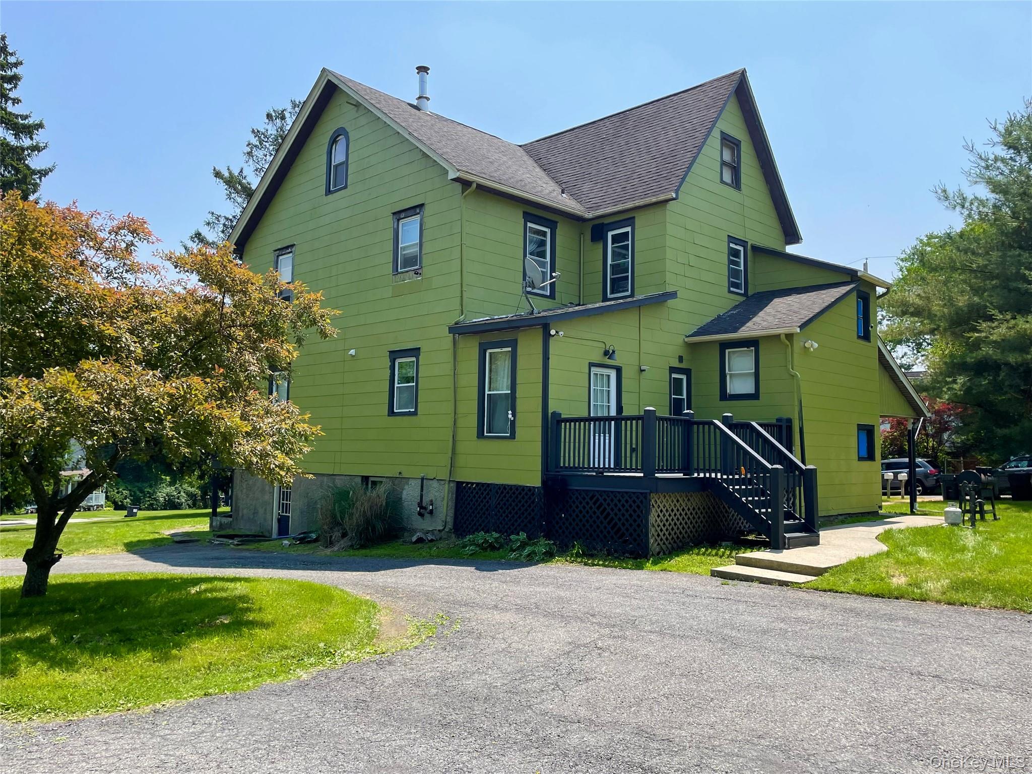 #4 photo, 80 N Montgomery Street, Walden , NY 12586