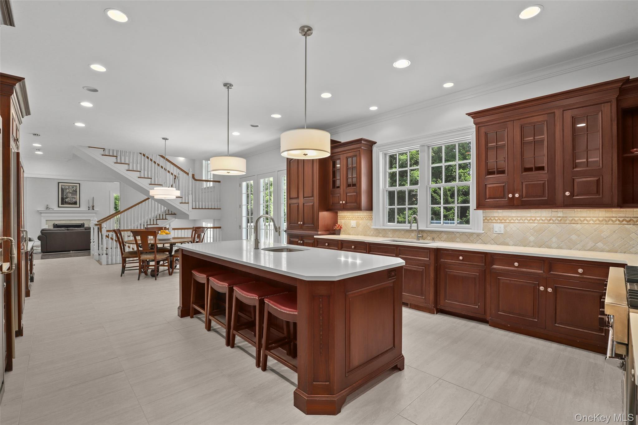 #11 photo, 17 Cooper Road, Scarsdale , NY 10583