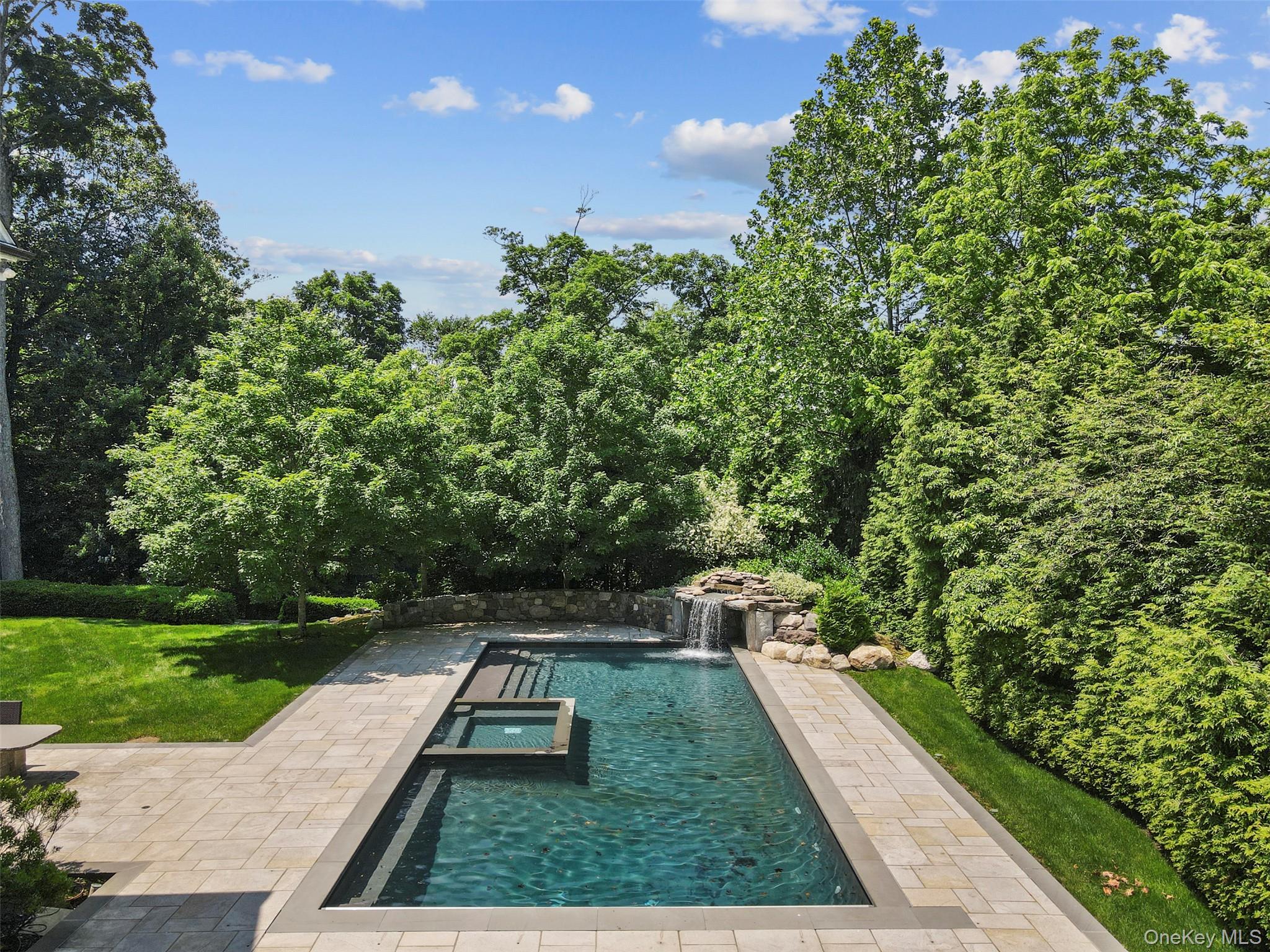 #4 photo, 17 Cooper Road, Scarsdale , NY 10583