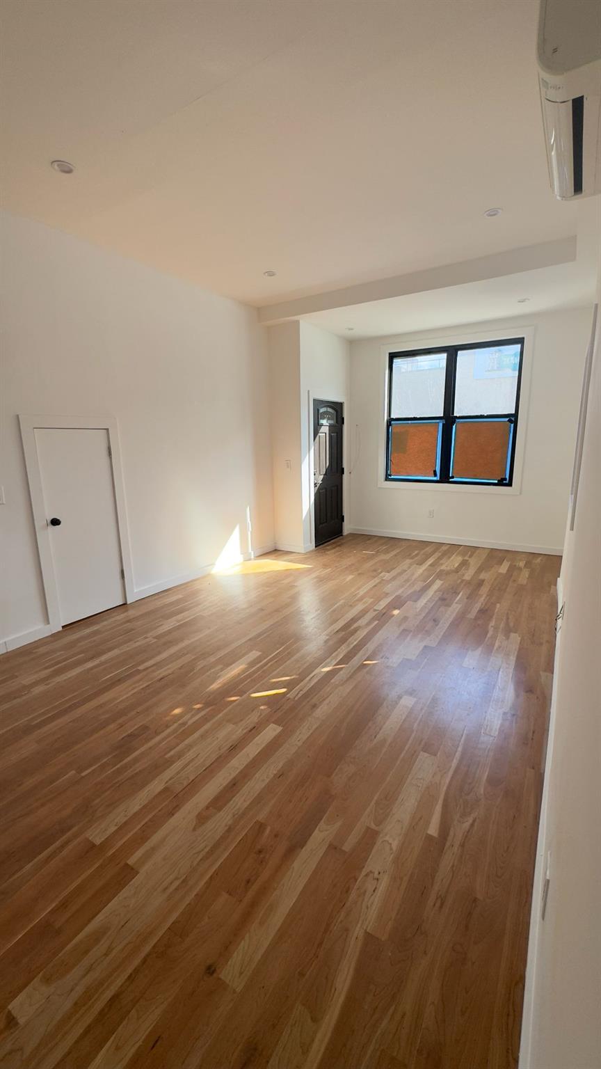 #19 photo, 32 Radde Place, ブルックリン区 Brooklyn , NY 11233