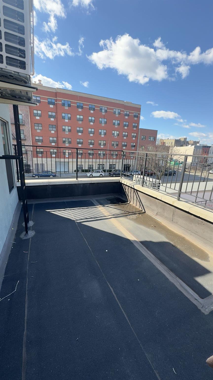 #6 photo, 32 Radde Place, ブルックリン区 Brooklyn , NY 11233