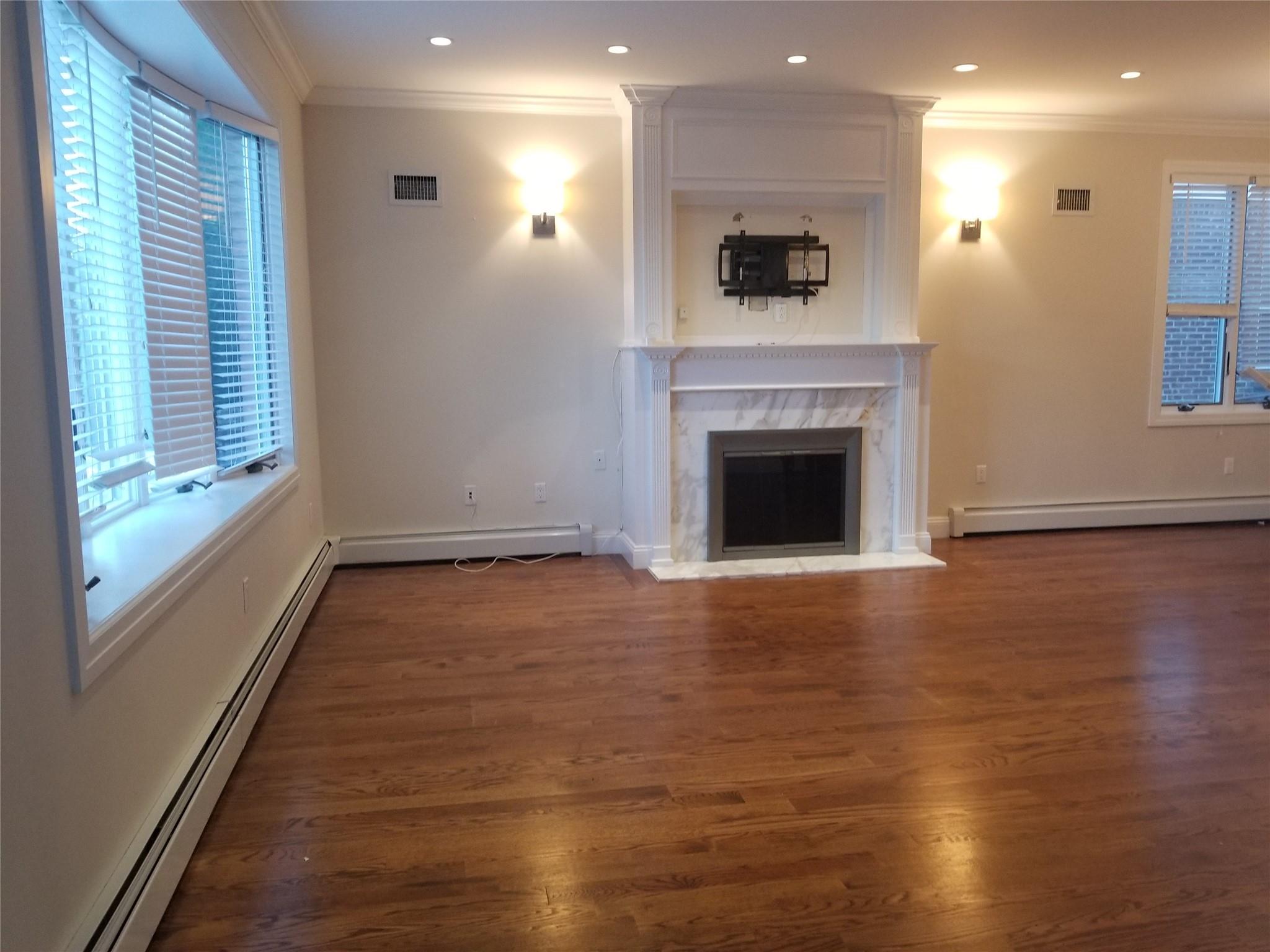 #2 photo, 45-44 E 189 Street, Flushing , NY 11358