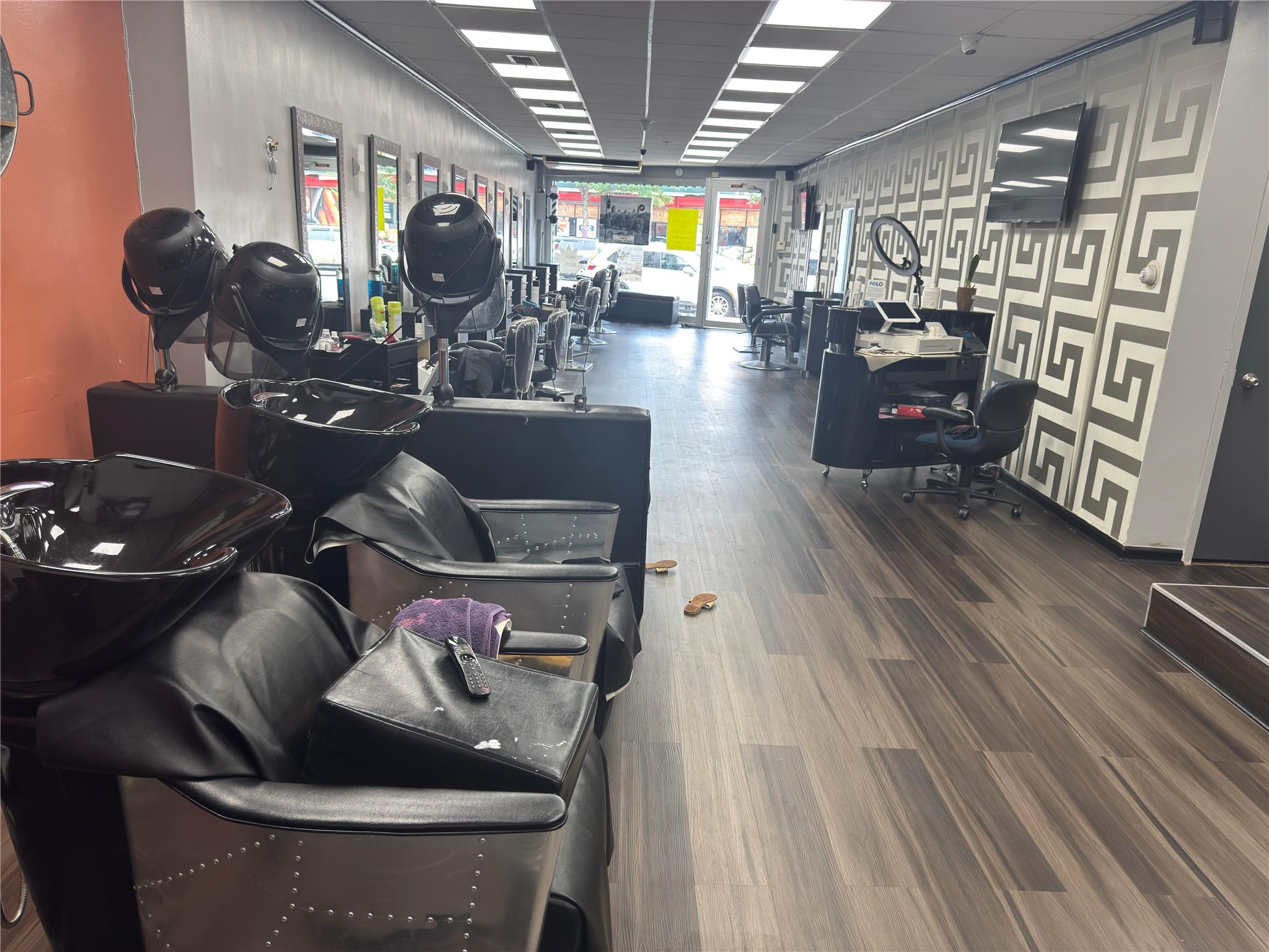 #4 photo, 19920 Hollis Avenue, クイーンズ区 Saint Albans , NY 11412