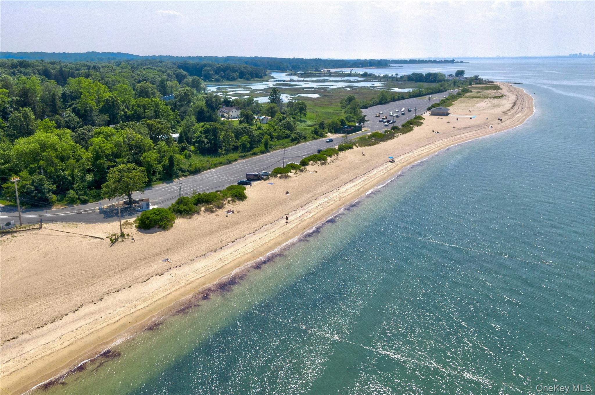 #14 photo, 4 Donald Street, ナッソー郡 Bayville , NY 11709