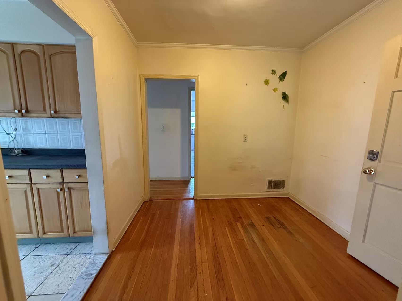 #3 photo, 7334 199th Street, 皇后區 新鮮草原 Fresh Meadows , NY 11366