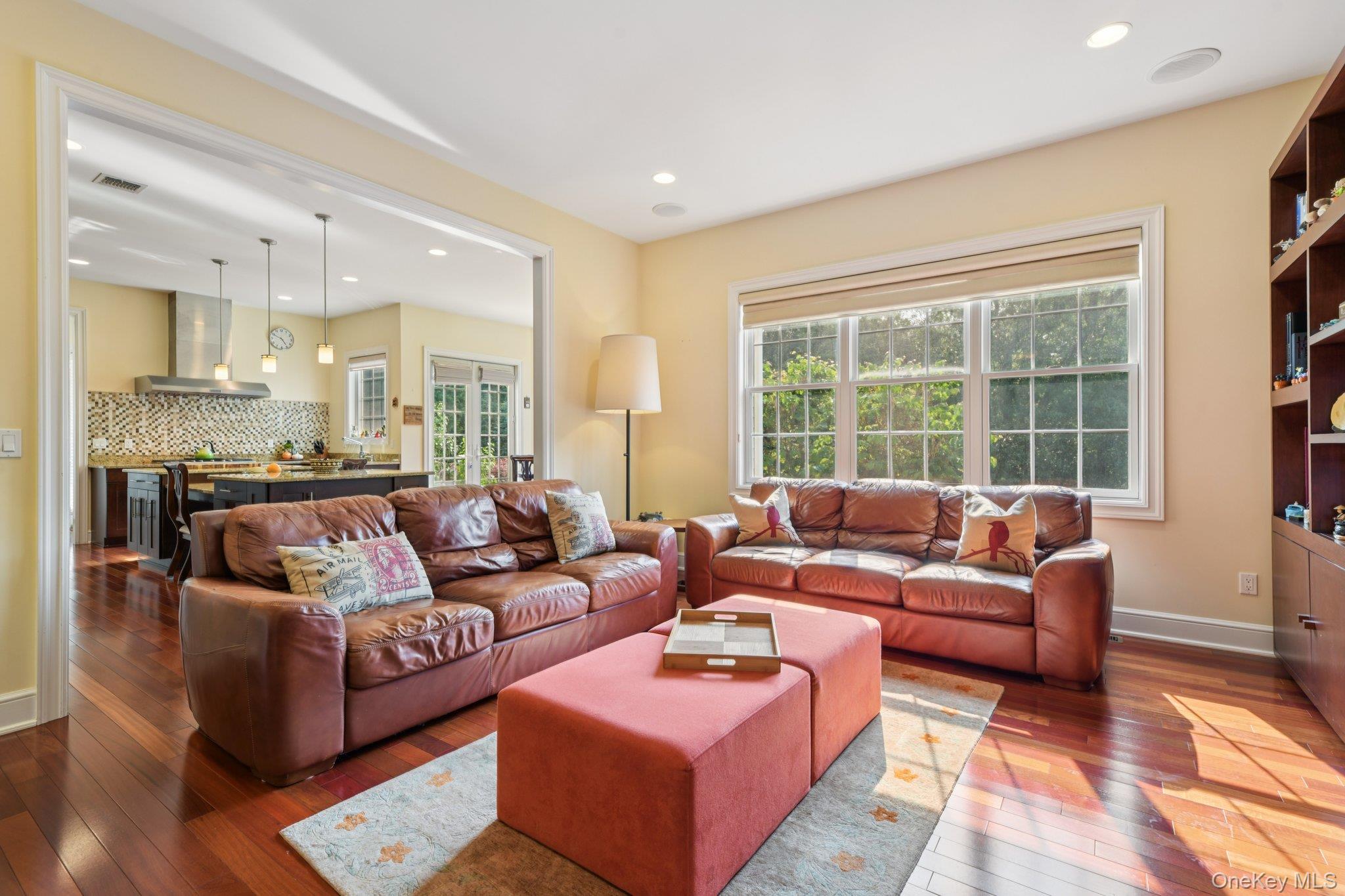 #18 photo, 4 Celestial Court, サフォーク郡 Saint James , NY 11780