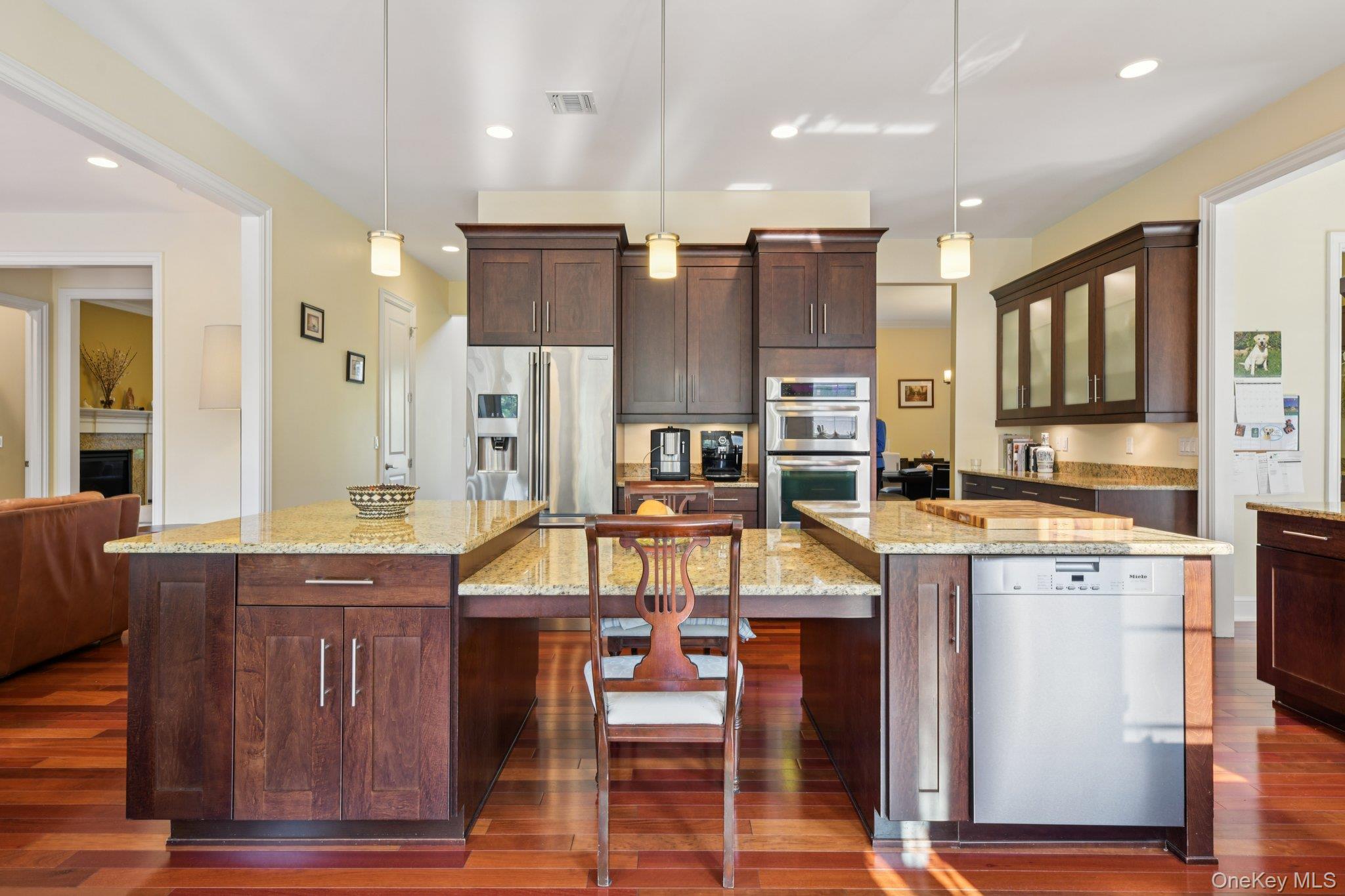 #7 photo, 4 Celestial Court, サフォーク郡 Saint James , NY 11780