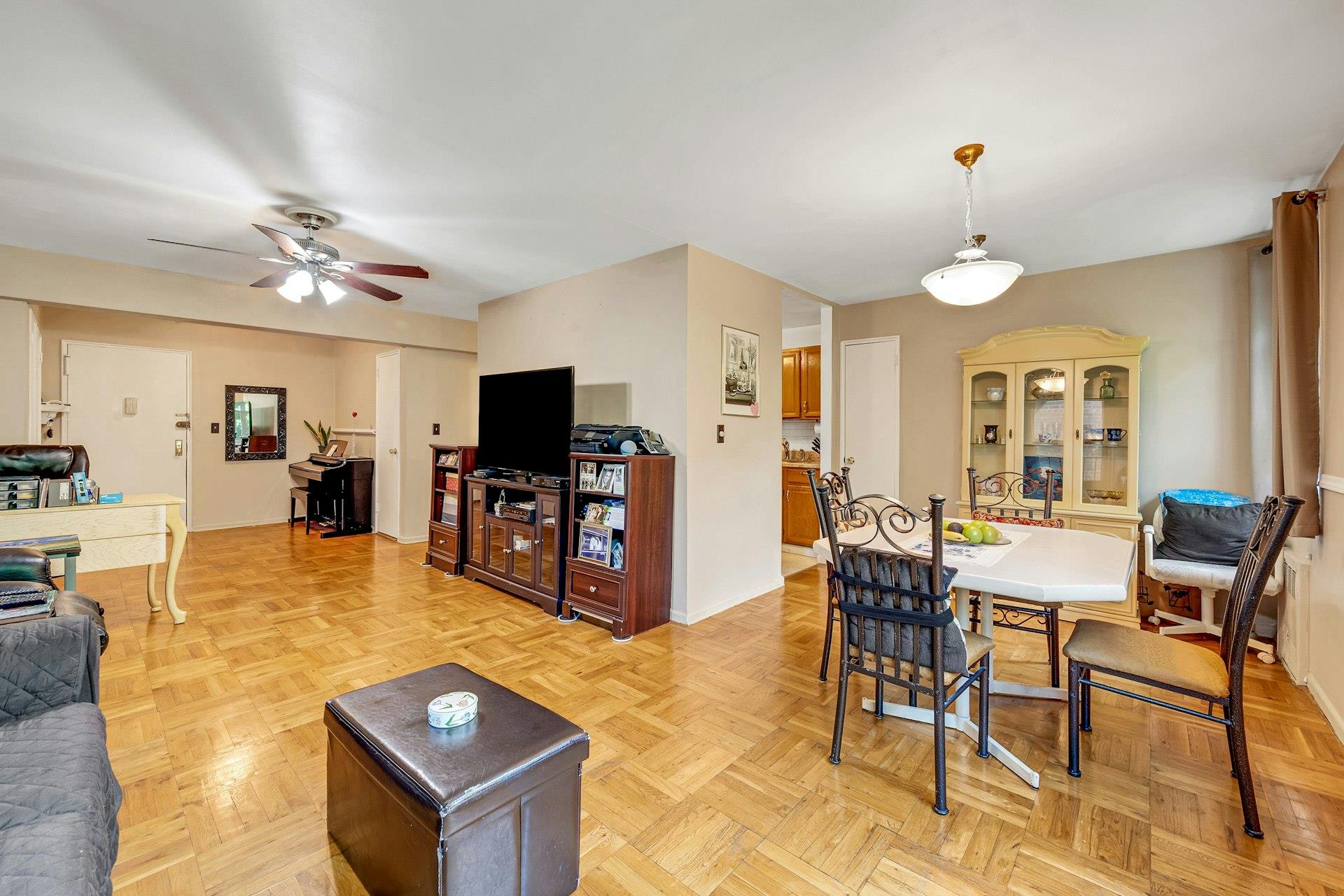 #8 photo, 98 DeHaven Drive, Yonkers , NY 10703