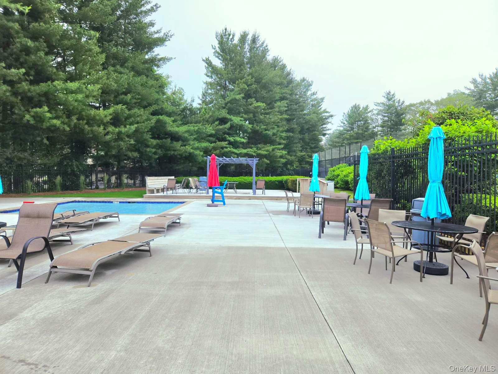 #14 photo, 572 Lenape Court, Suffern , NY 10901