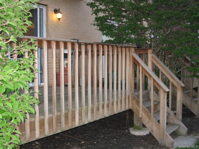 #7 photo, 572 Lenape Court, Suffern , NY 10901