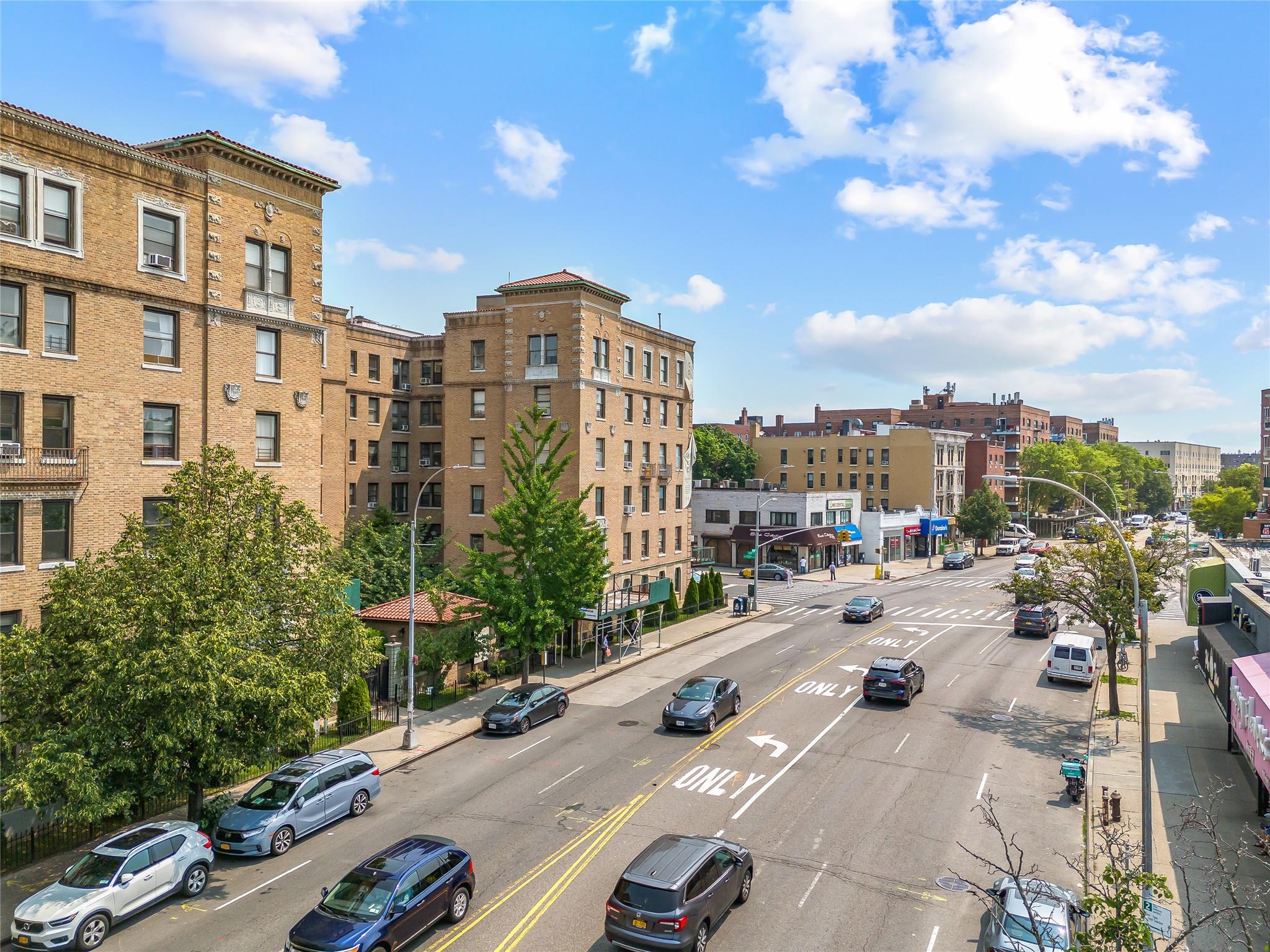 #19 photo, 148-09 Northern Boulevard, クイーンズ区 Flushing , NY 11354