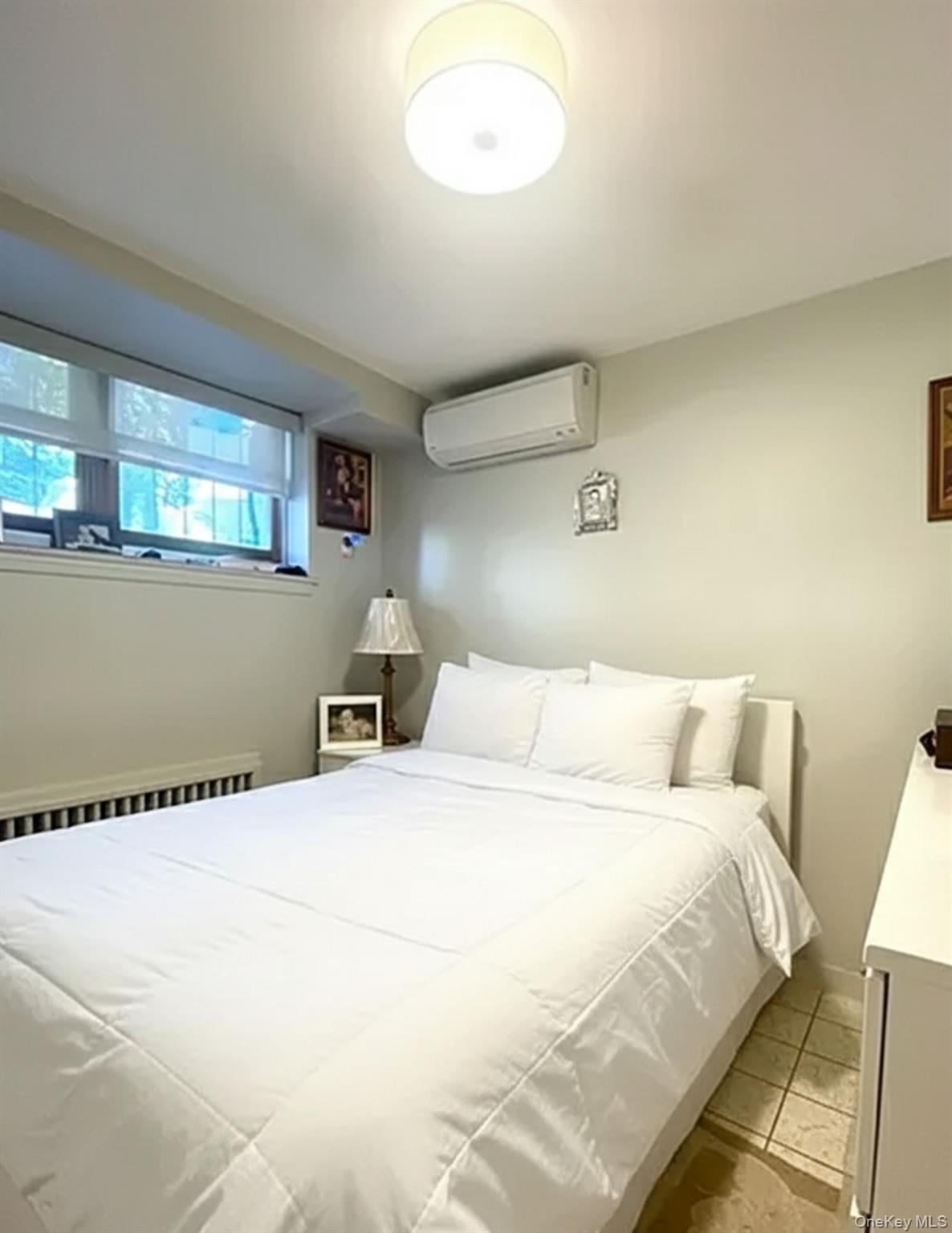 #7 photo, 22-39 74 Street, クイーンズ区 East Elmhurst , NY 11370