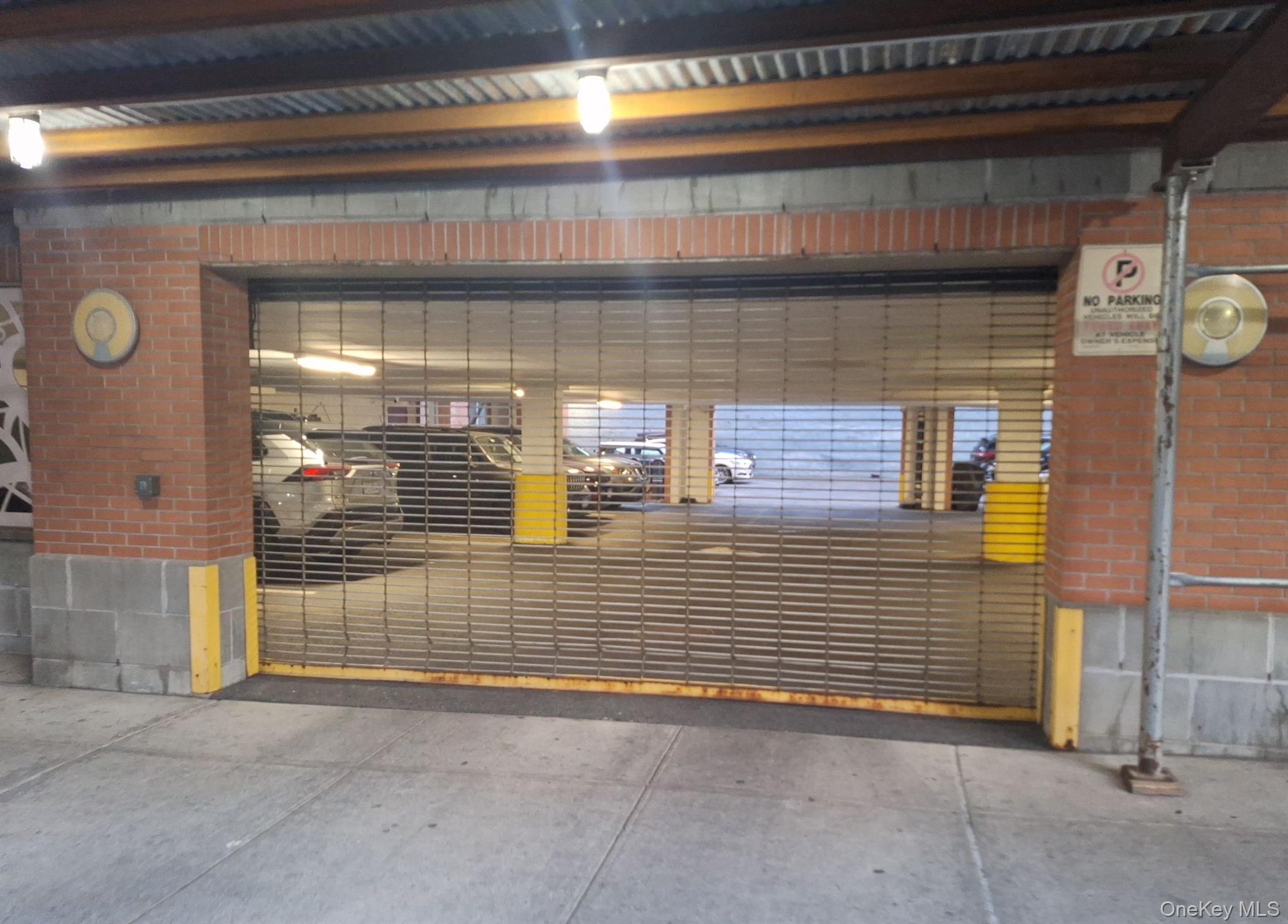 #13 photo, 715 Fox Street, ブロンクス区 Bronx , NY 10455