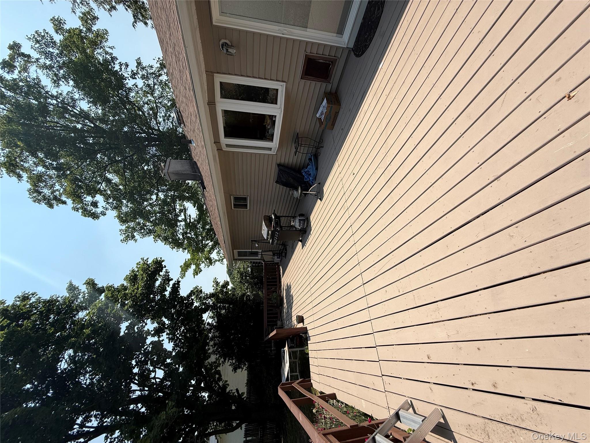 #11 photo, 1016 Howells Road, サフォーク郡 Bay Shore , NY 11706