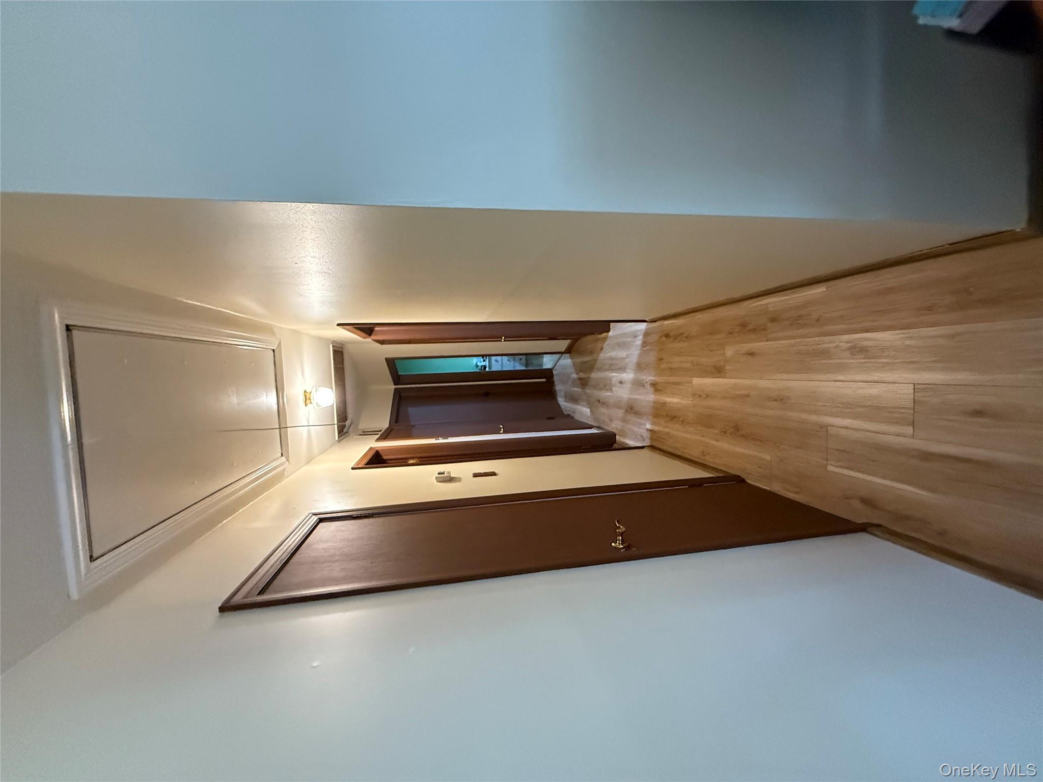 #6 photo, 1016 Howells Road, サフォーク郡 Bay Shore , NY 11706