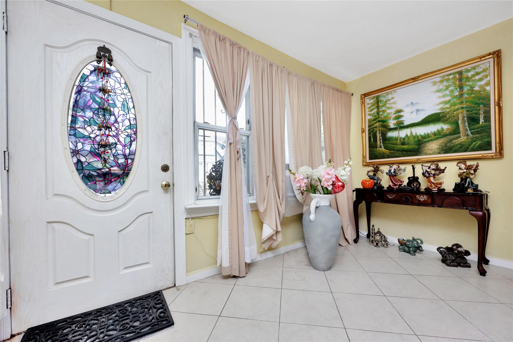 #2 photo, 30-33 92nd Street, 皇后區 艾姆赫斯特 East Elmhurst , NY 11369