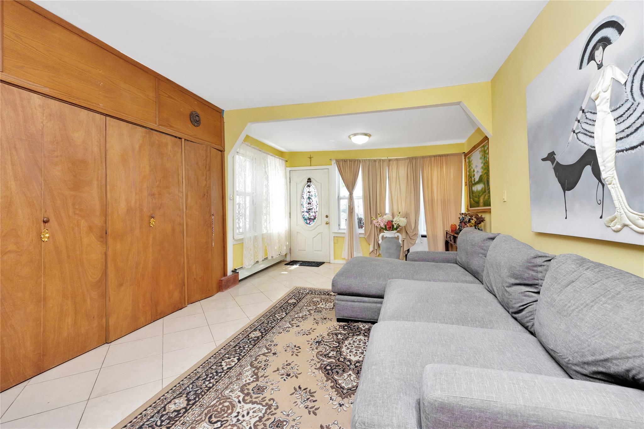 #4 photo, 30-33 92nd Street, 皇后區 艾姆赫斯特 East Elmhurst , NY 11369