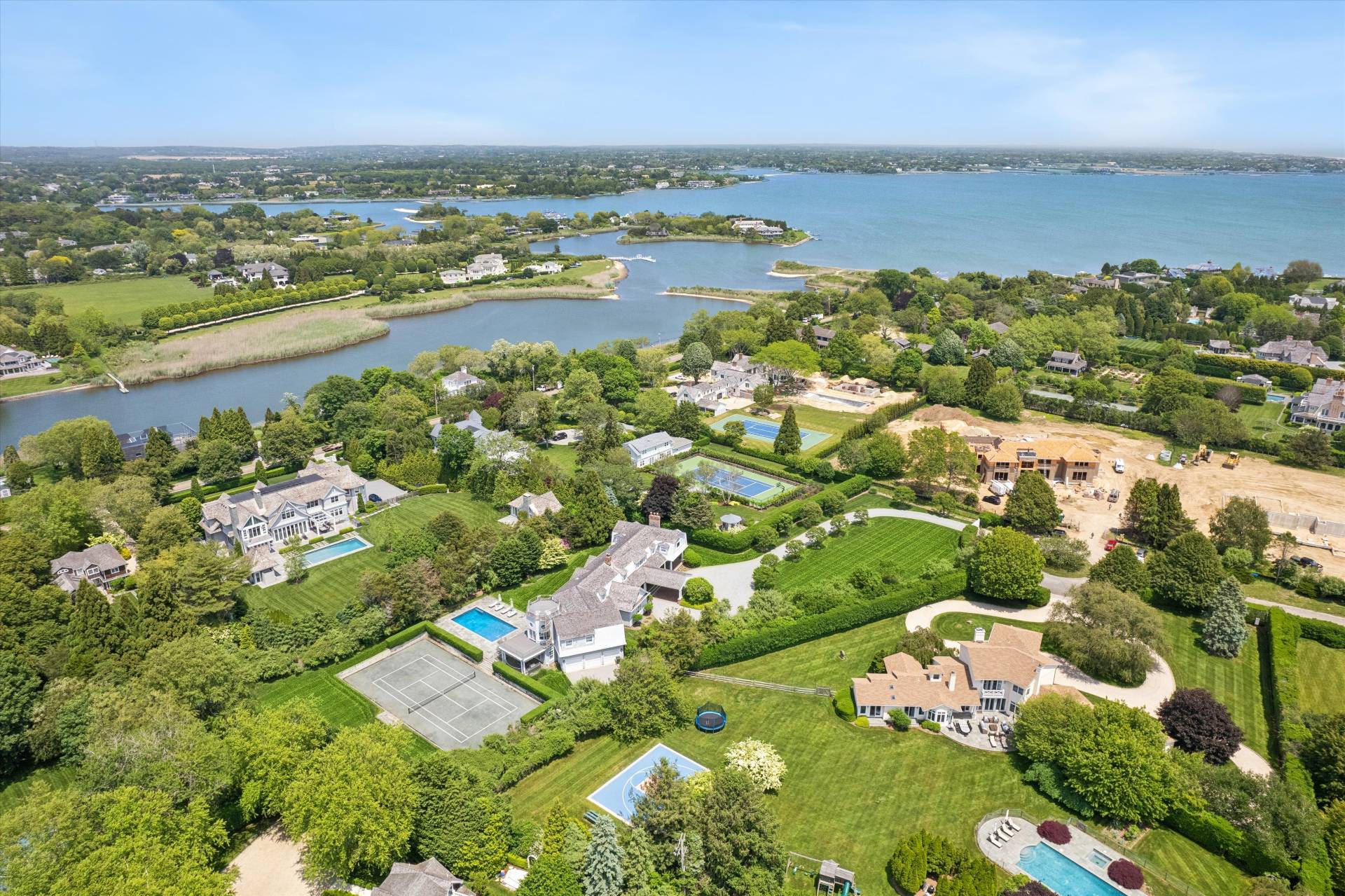 #33 photo, 23 Luther Drive, サフォーク郡 Water Mill , NY 11976