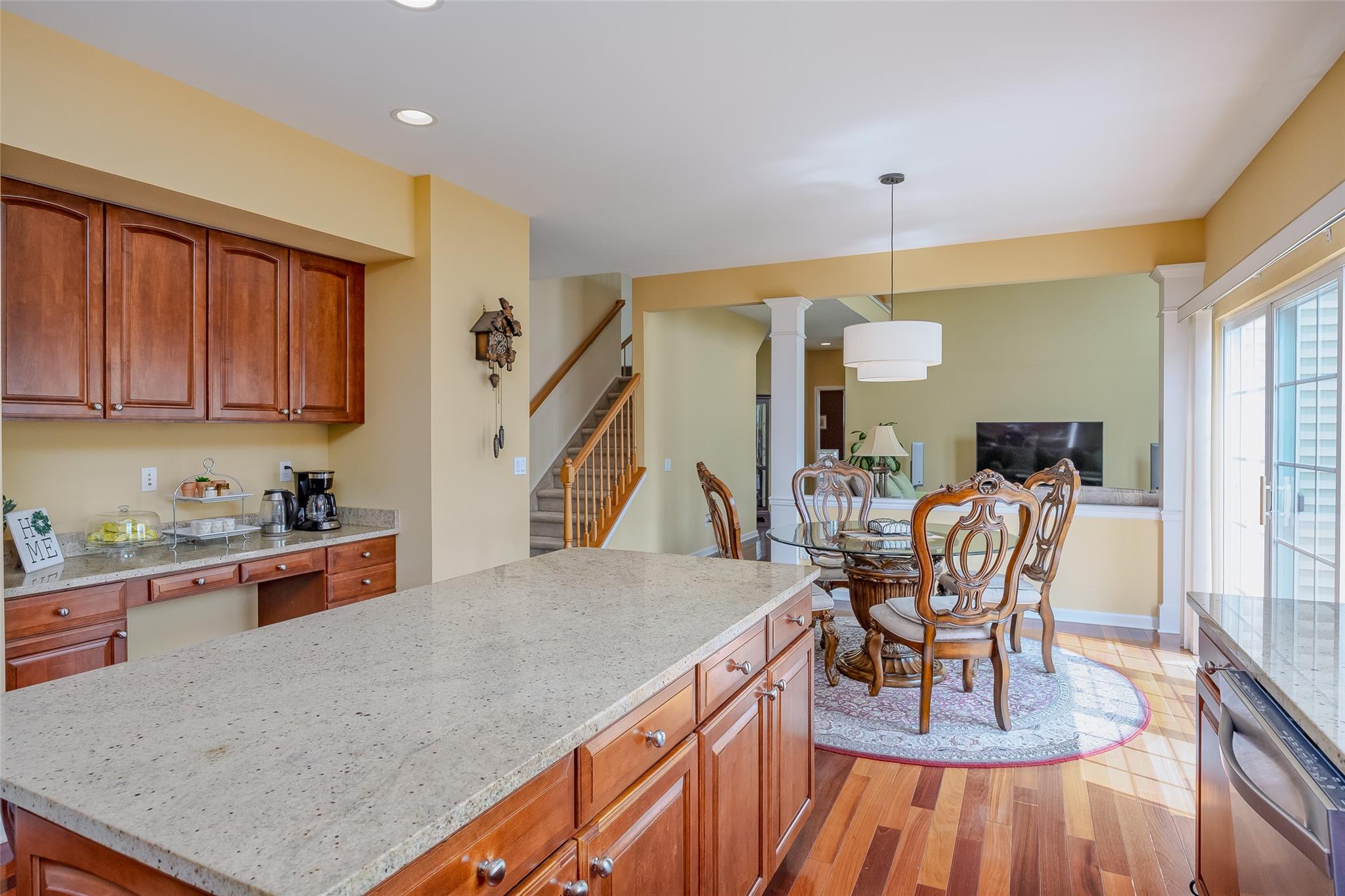 #17 photo, 9 Avolet Court, サフォーク郡 Mount Sinai , NY 11766