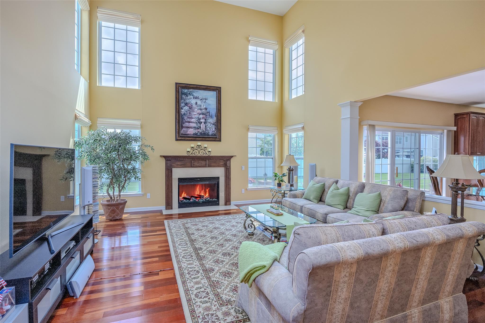 #20 photo, 9 Avolet Court, サフォーク郡 Mount Sinai , NY 11766