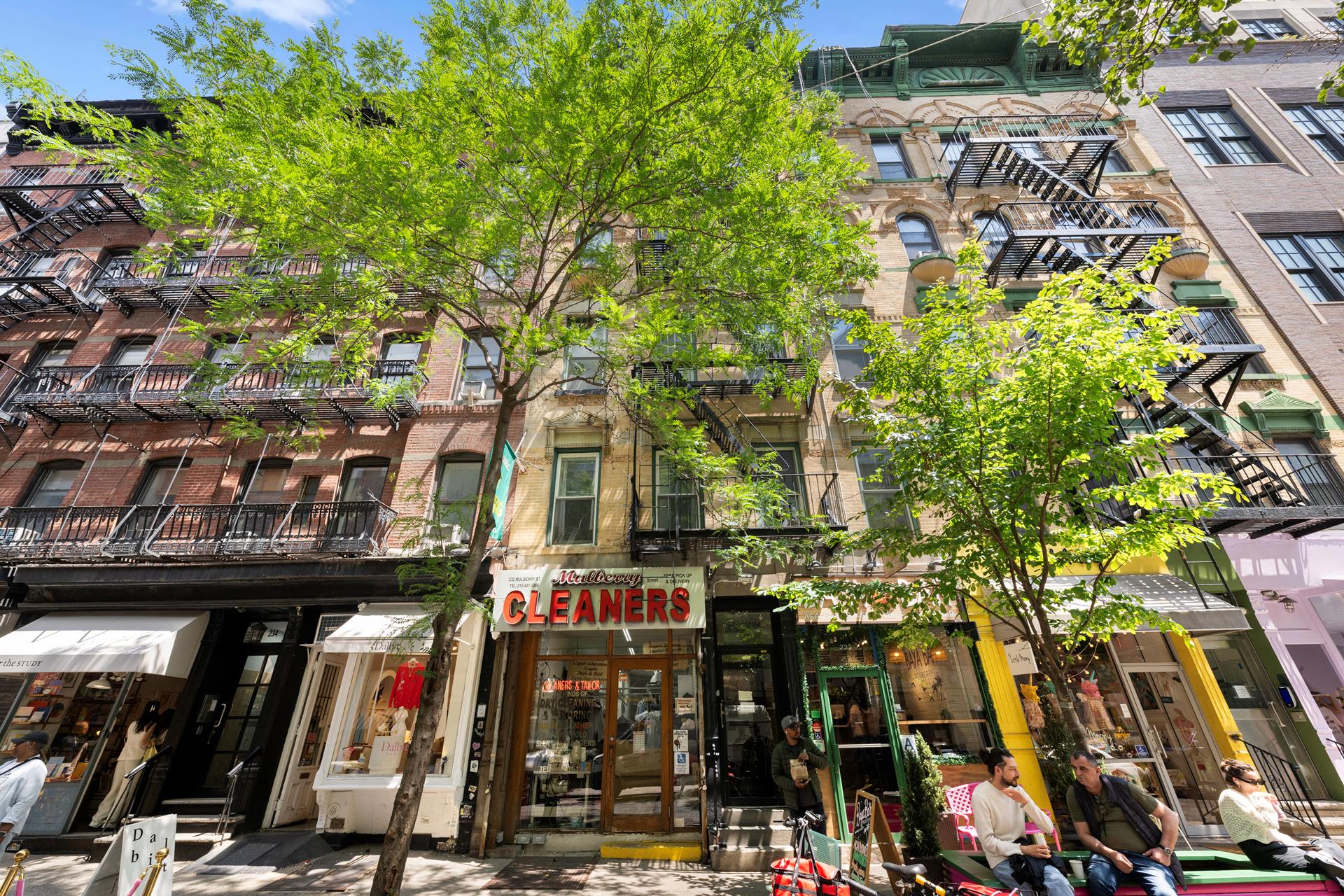 #2 photo, 232 MULBERRY Street, マンハッタン Nolita , NY 10012