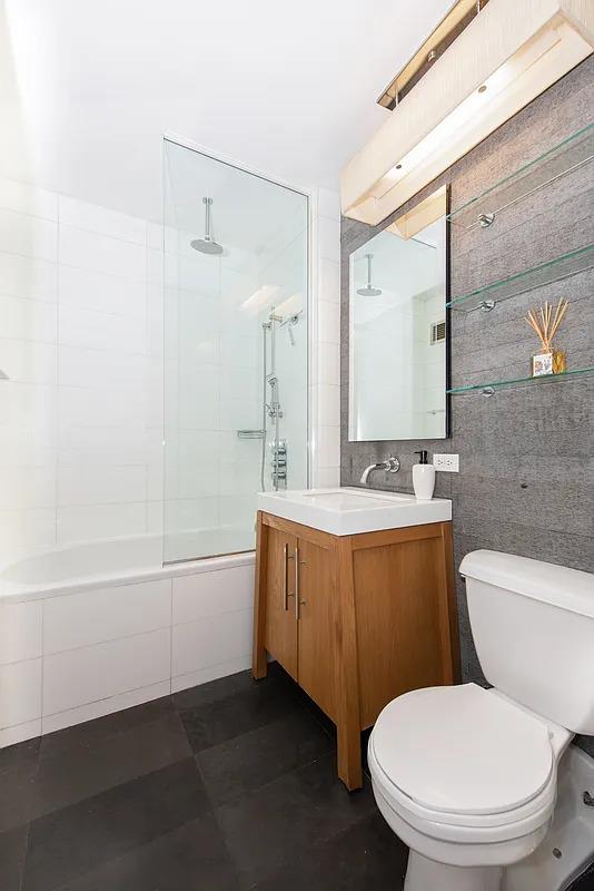 #8 photo, 88 GREENWICH Street, マンハッタン Financial District , NY 10006