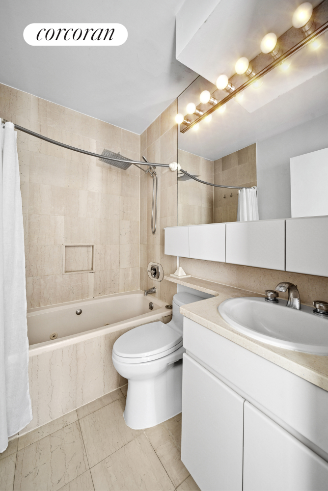 #18 photo, 455 E 86TH Street, マンハッタン Yorkville , NY 10028