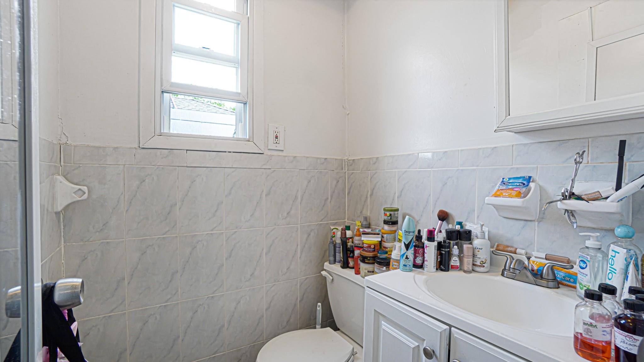 #12 photo, 174 55 128th Avenue, Jamaica , NY 11434