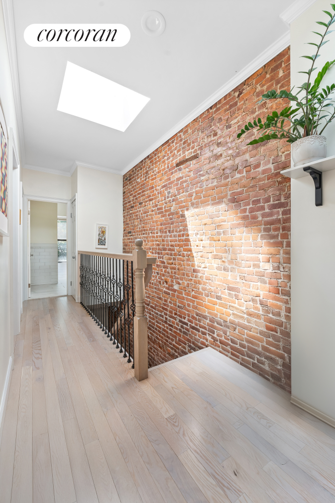 #18 photo, 607 HALSEY Street, ブルックリン区 Stuyvesant Heights , NY 11233
