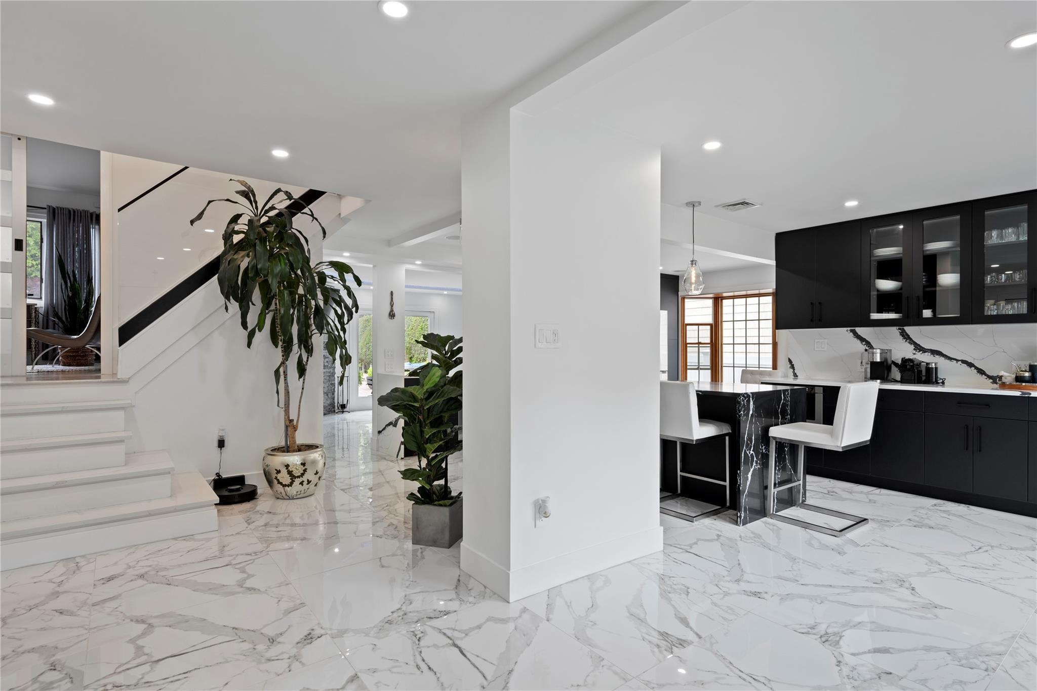 #8 photo, 1 Bennett Avenue, サフォーク郡 Huntington , NY 11746