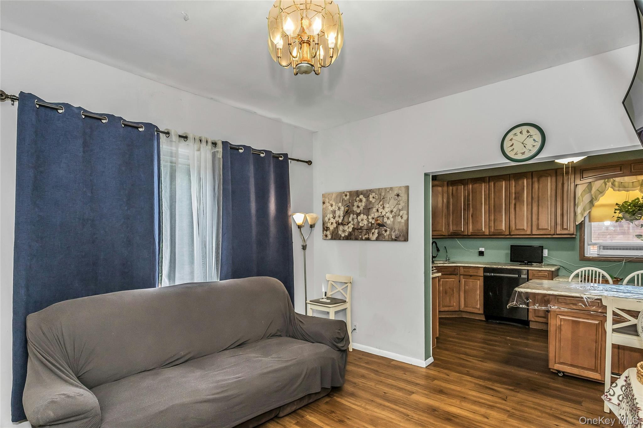 #7 photo, 9115 79th Street, クイーンズ区 Woodhaven , NY 11421