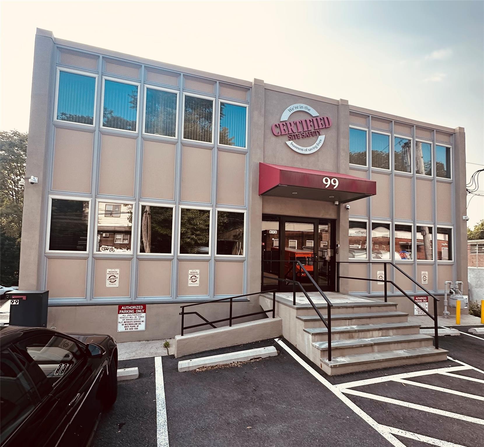 #11 photo, 99 Lafayette Avenue, White Plains , NY 10603