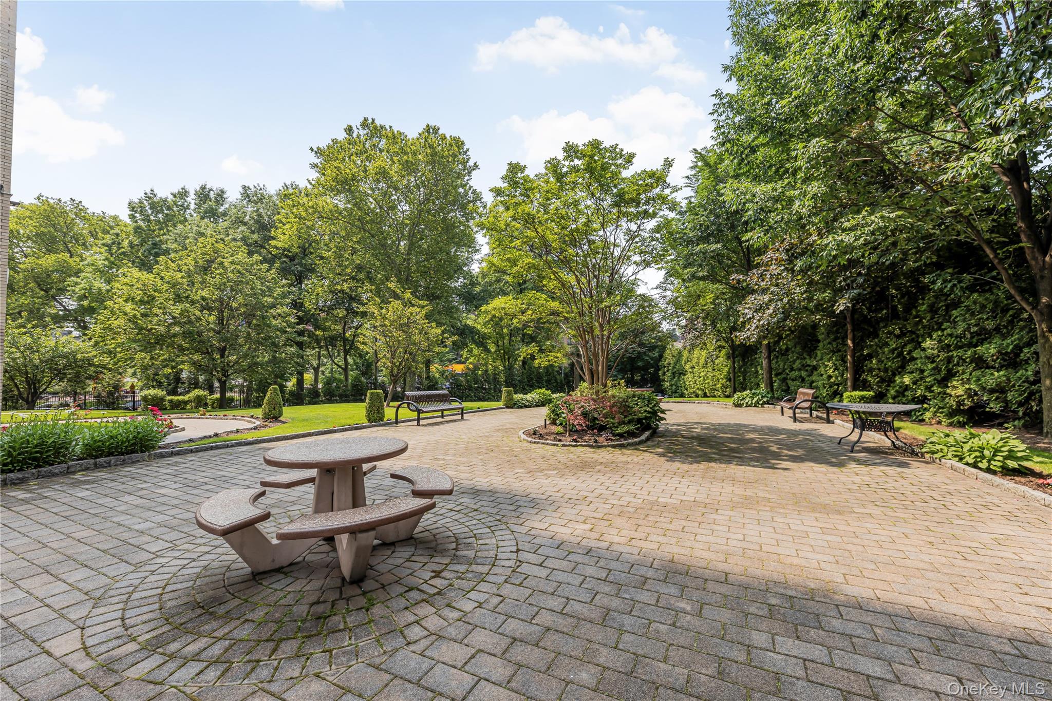 #16 photo, 2 Fordham Hill Oval, ブロンクス区 Bronx , NY 10468