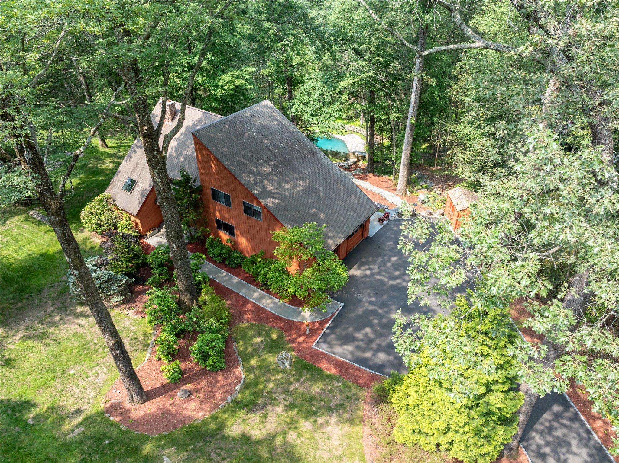 #1 photo, 35 David Road, Somers , NY 10589