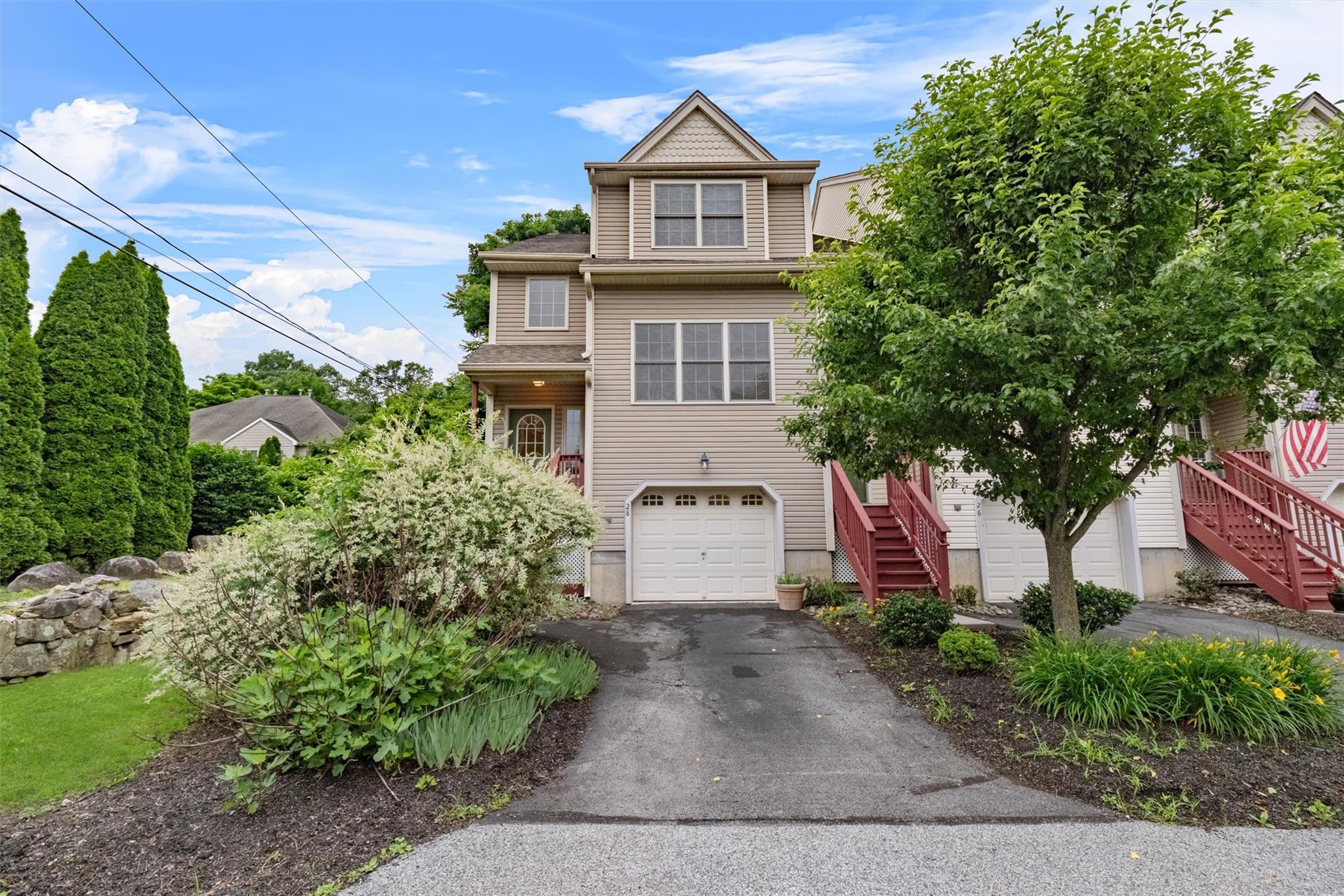 #1 photo, 28 Winhaven Court, Highland Falls , NY 10928