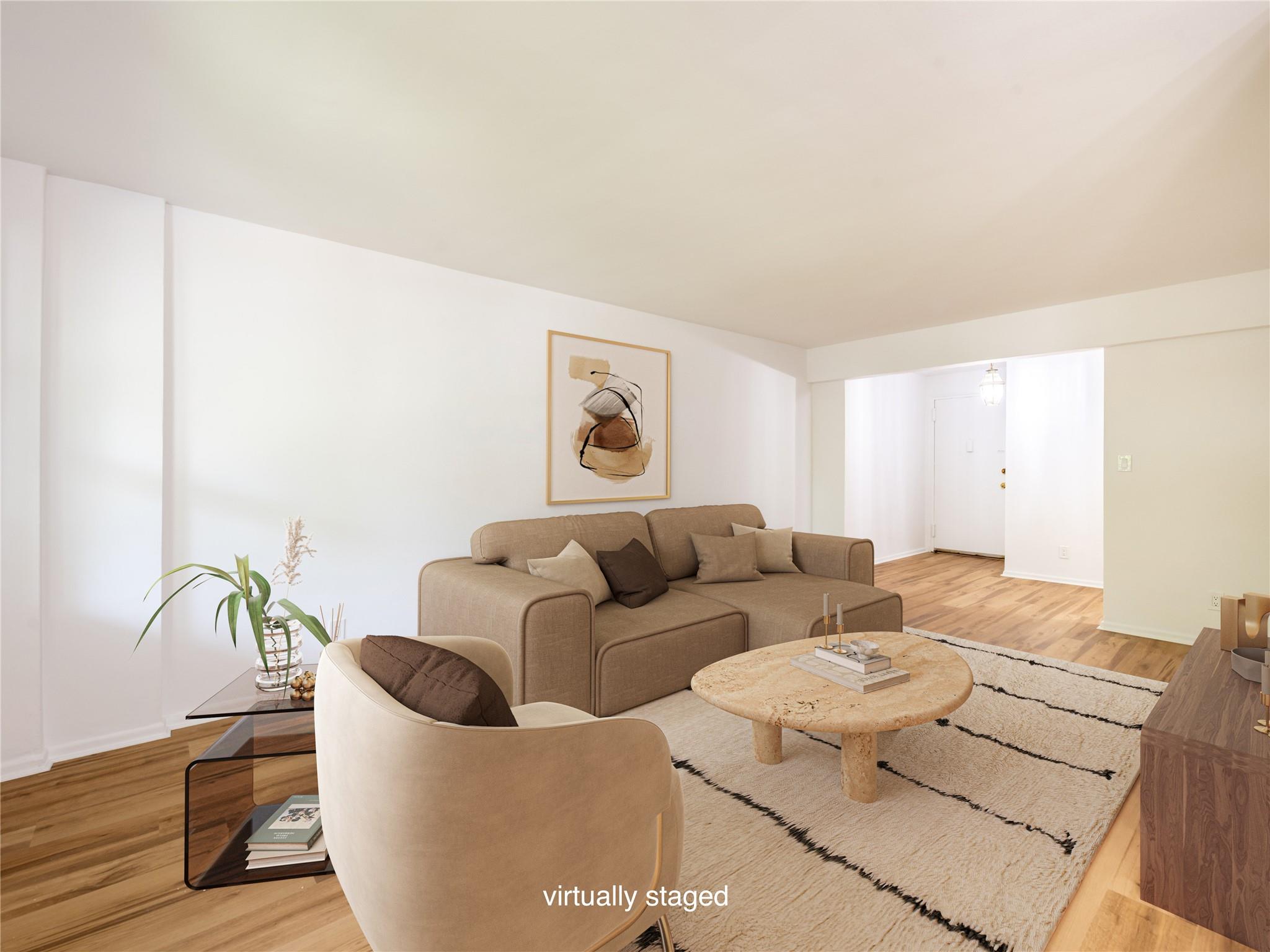 #6 photo, 20 Hillpark, Great Neck , NY 11021